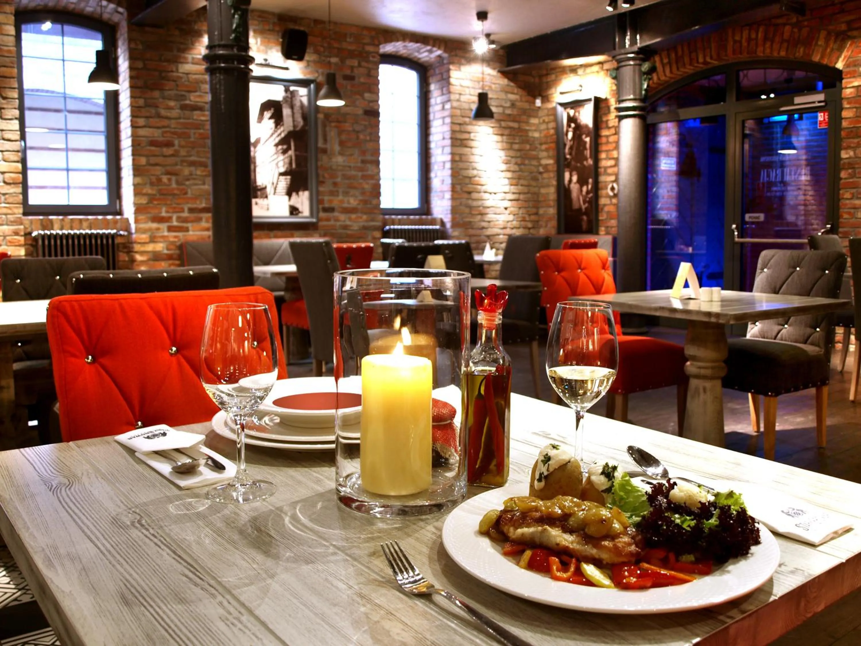 Restaurant/places to eat in Hotel Browar Kościerzyna