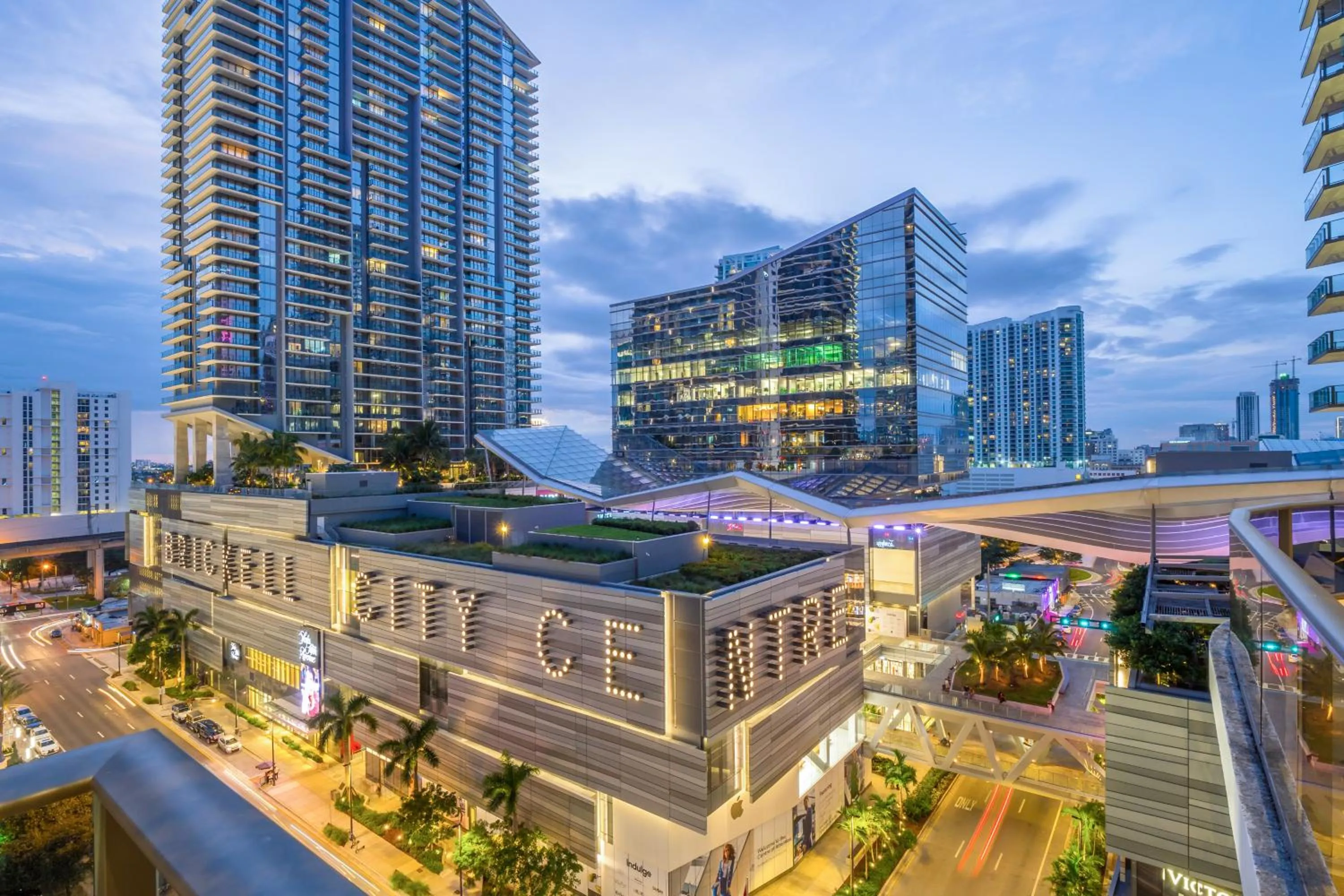 Nearby landmark in Suites at SLS Lux Brickell managed by CE