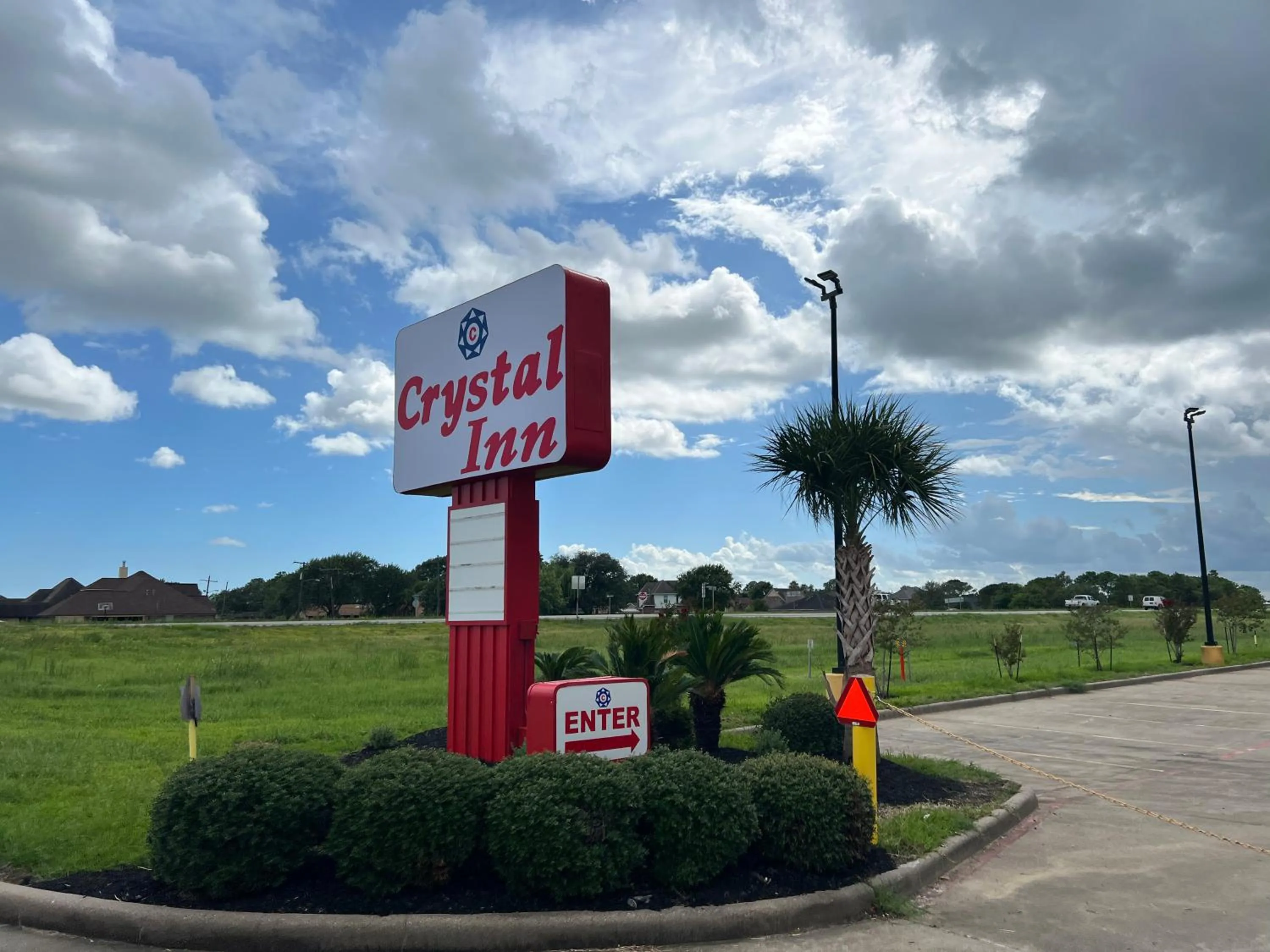 Logo/Certificate/Sign in Crystal Inn