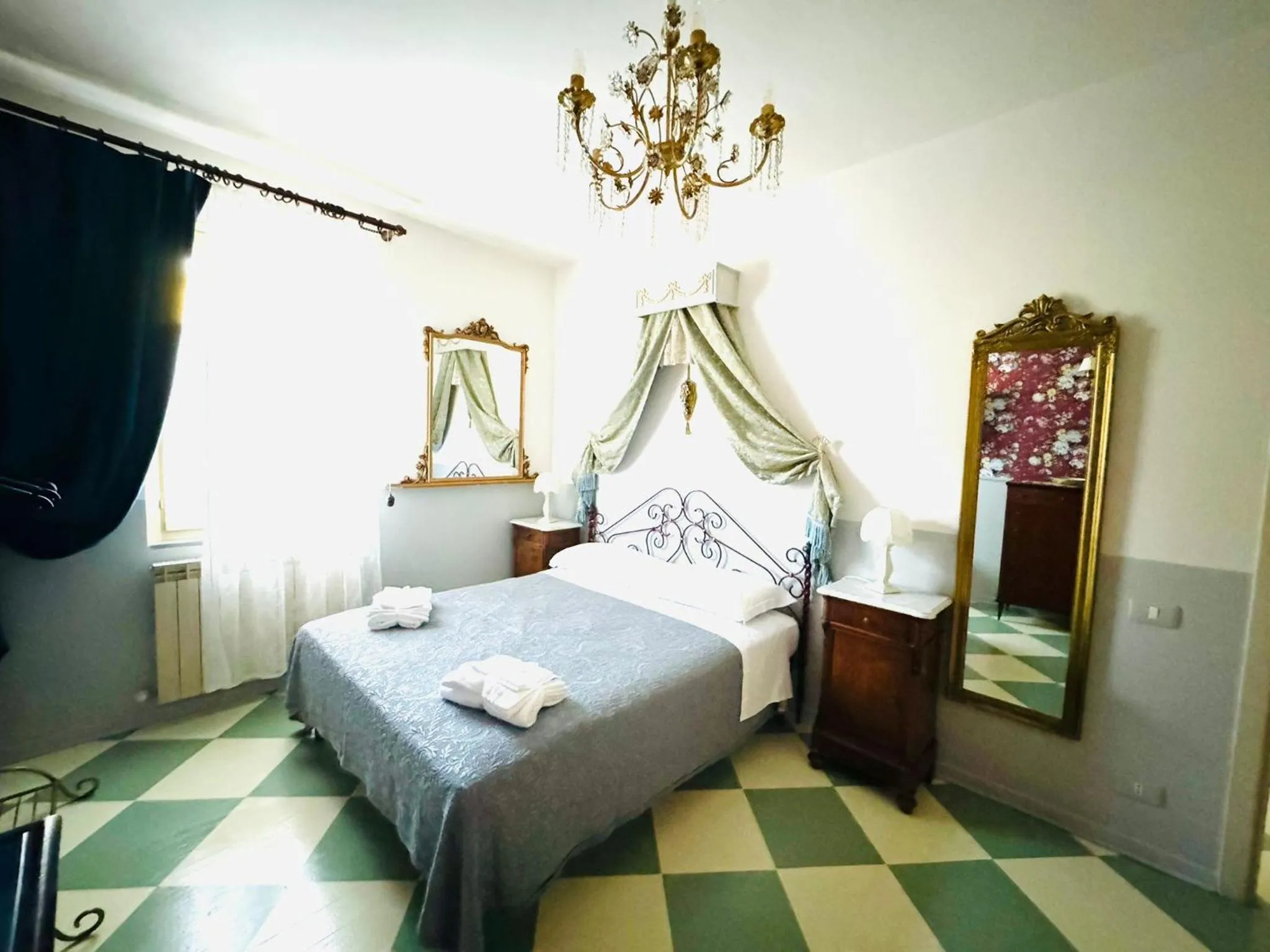 Bedroom, Bed in Mapepa Village apartments