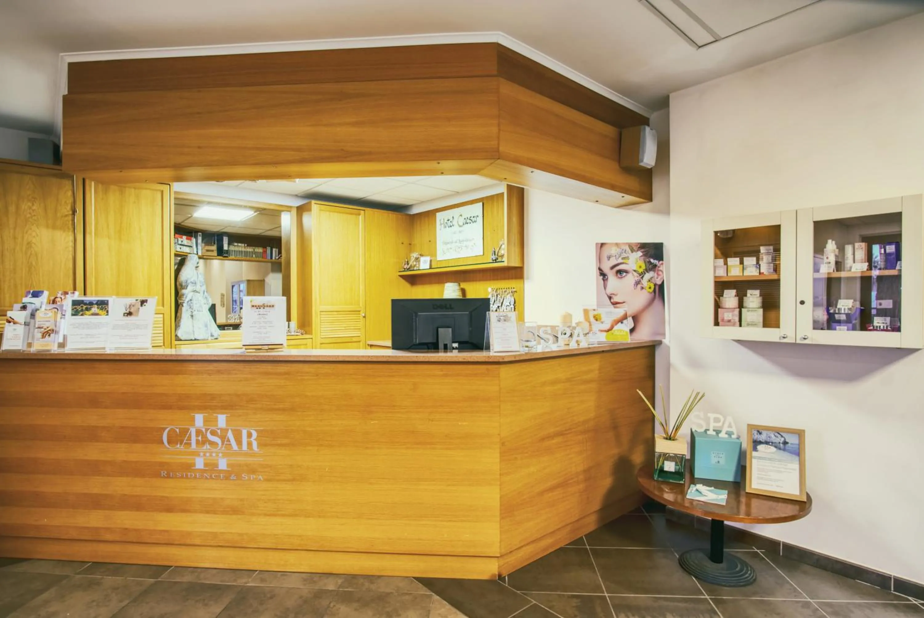 Lobby or reception in Hotel Caesar Residence & SPA