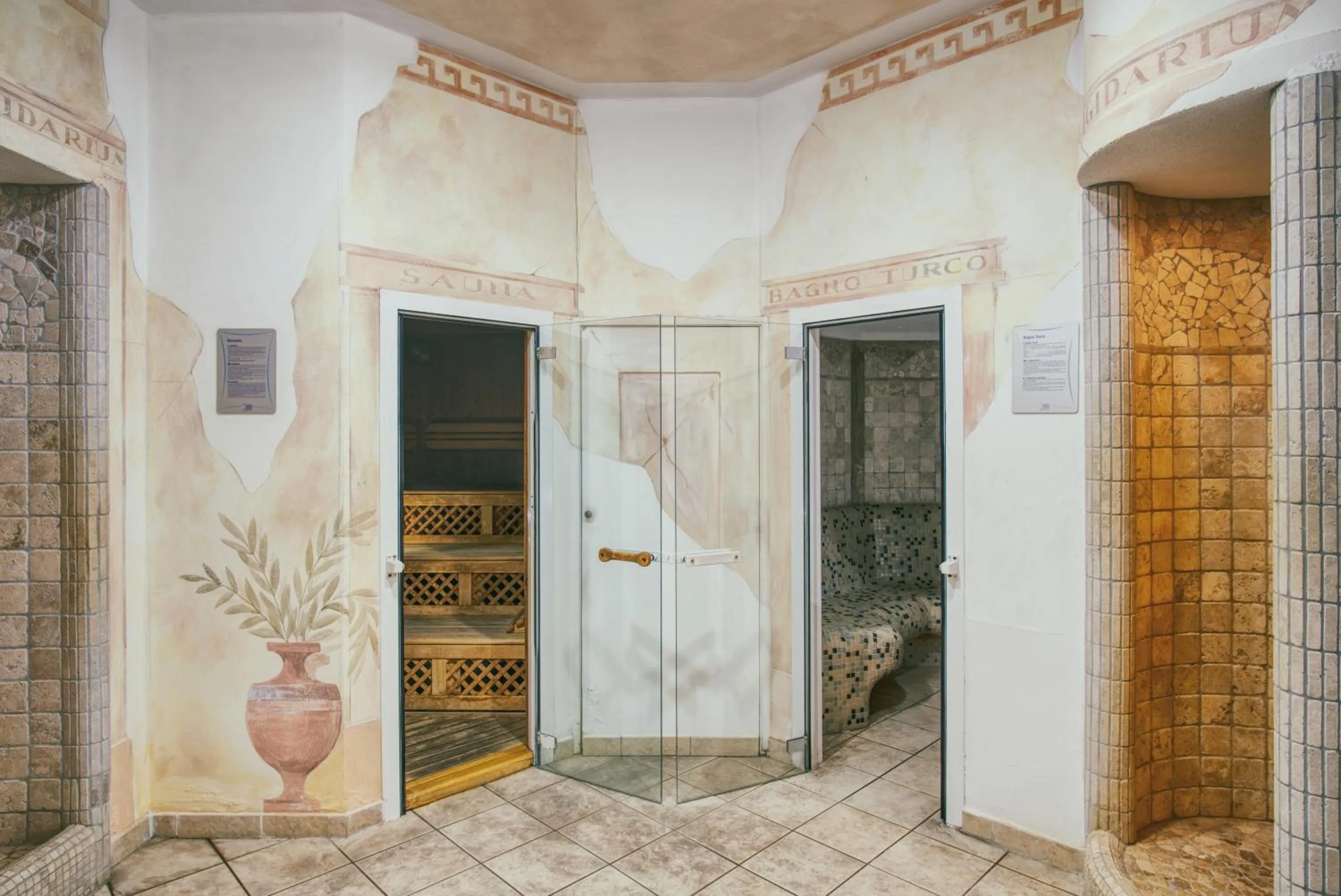 Sauna in Hotel Caesar Residence & SPA