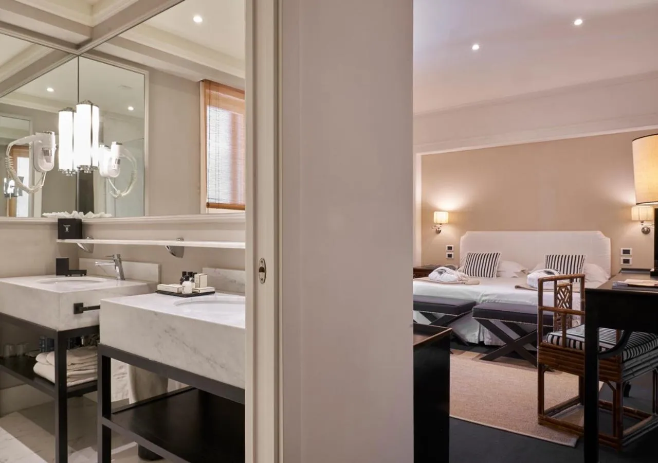 Bedroom, Bed in California Park Hotel