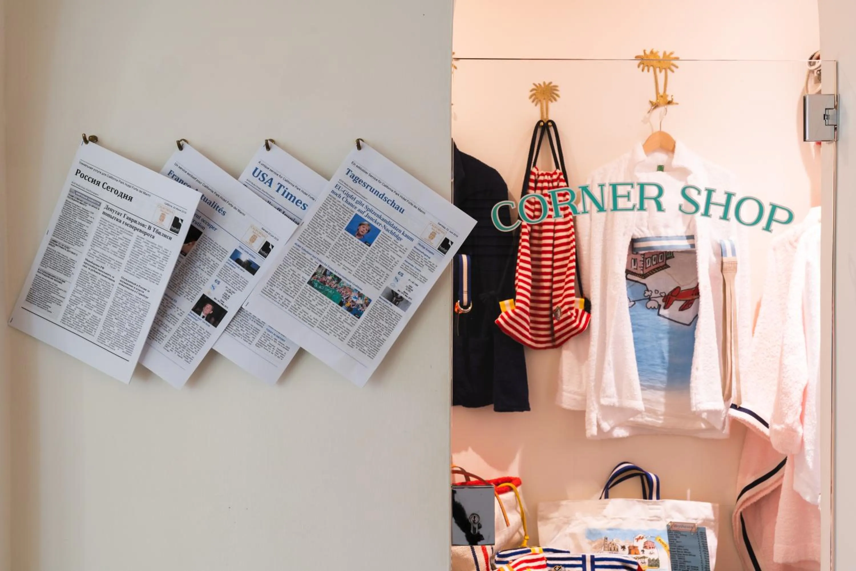 Decorative detail in California Park Hotel