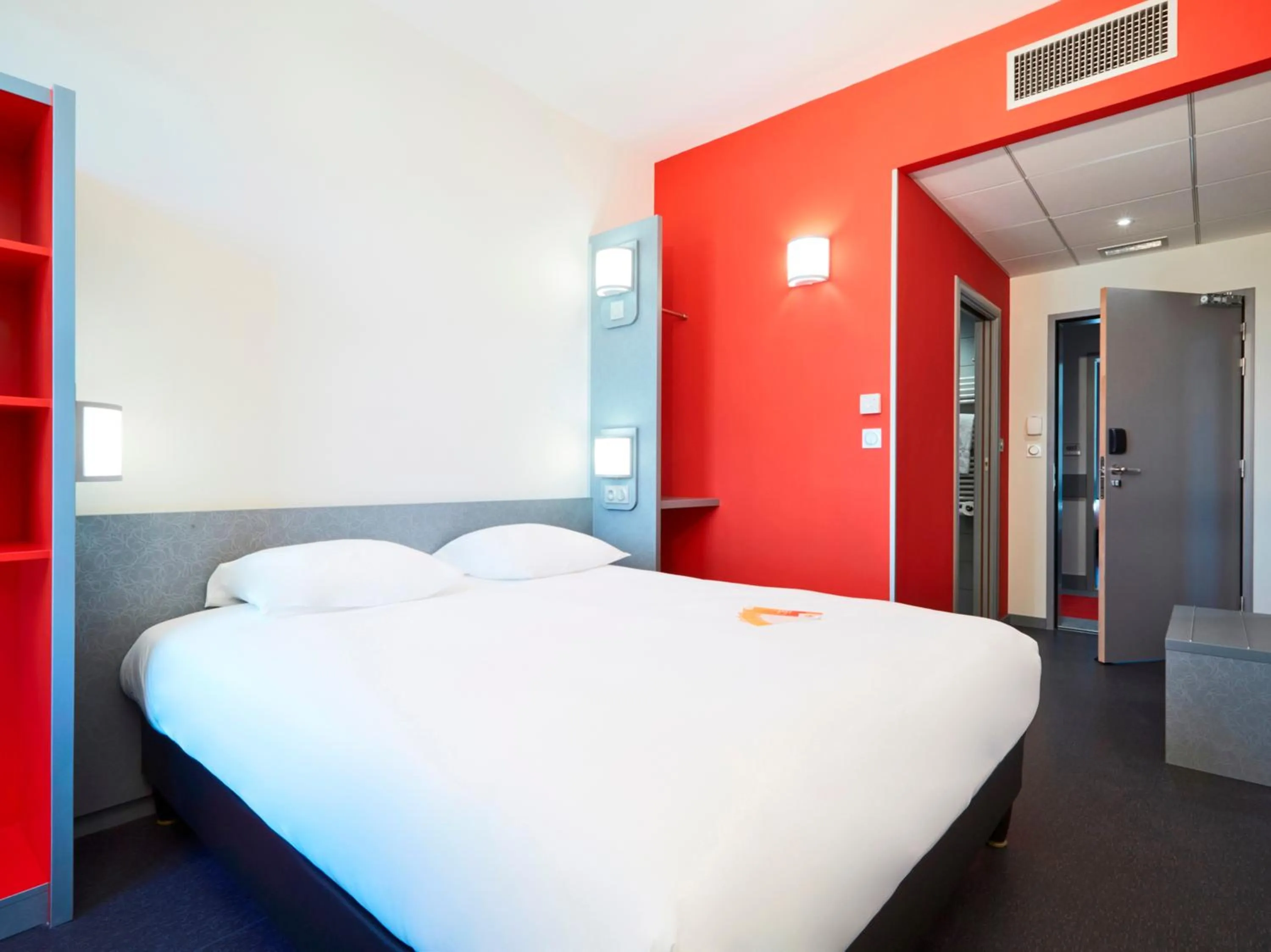 Bed in Première Classe Lyon - Saint Priest Eurexpo