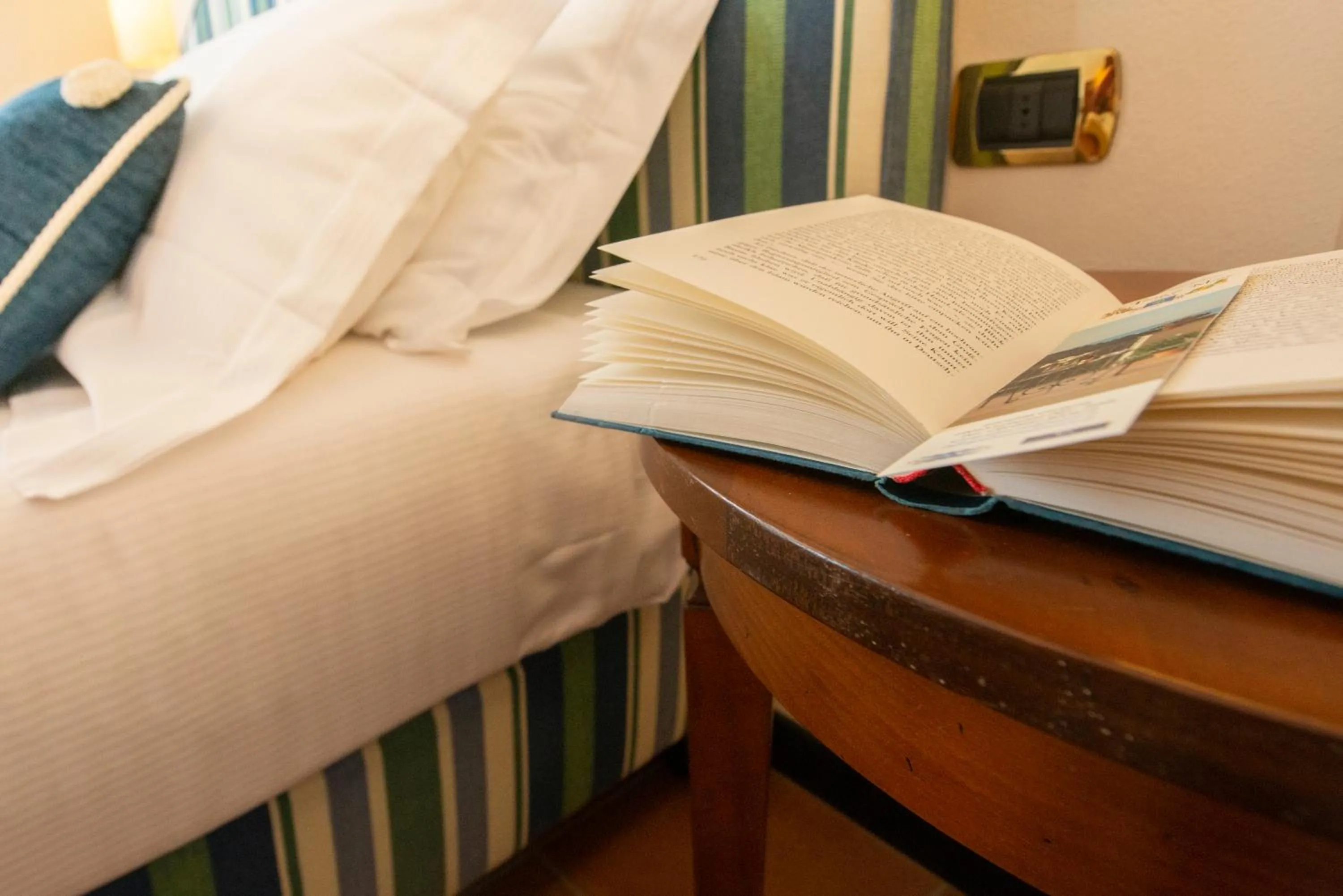 Bedroom, Bed in Hotel Al Terra Di Mare