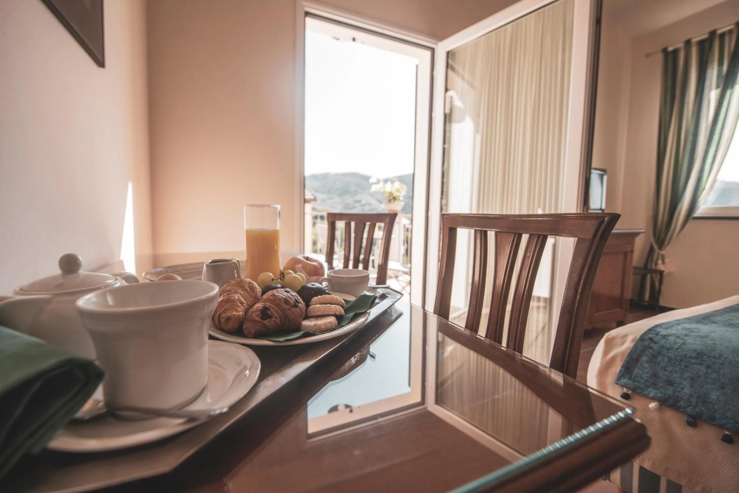 Bedroom in Hotel Al Terra Di Mare