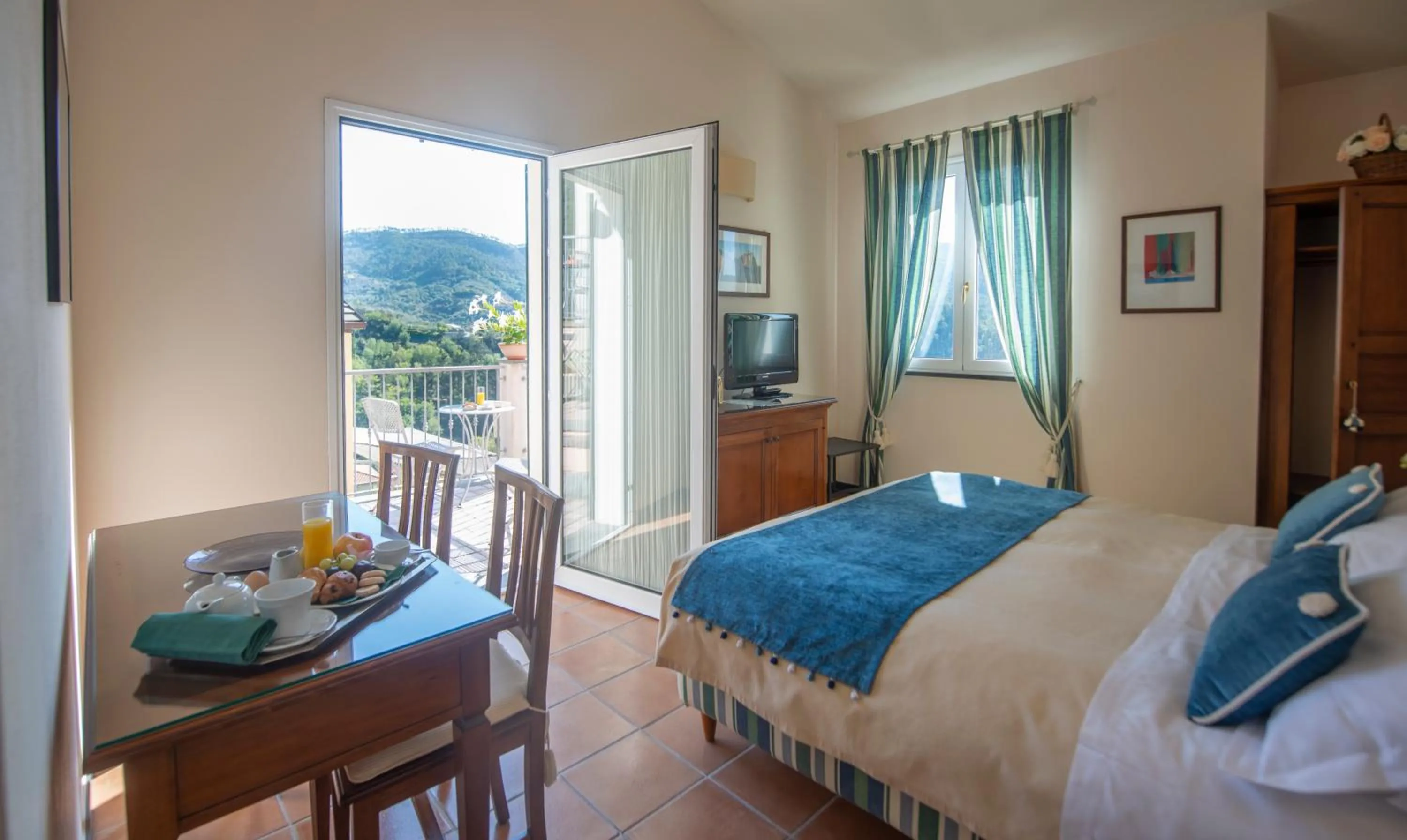 Bed in Hotel Al Terra Di Mare