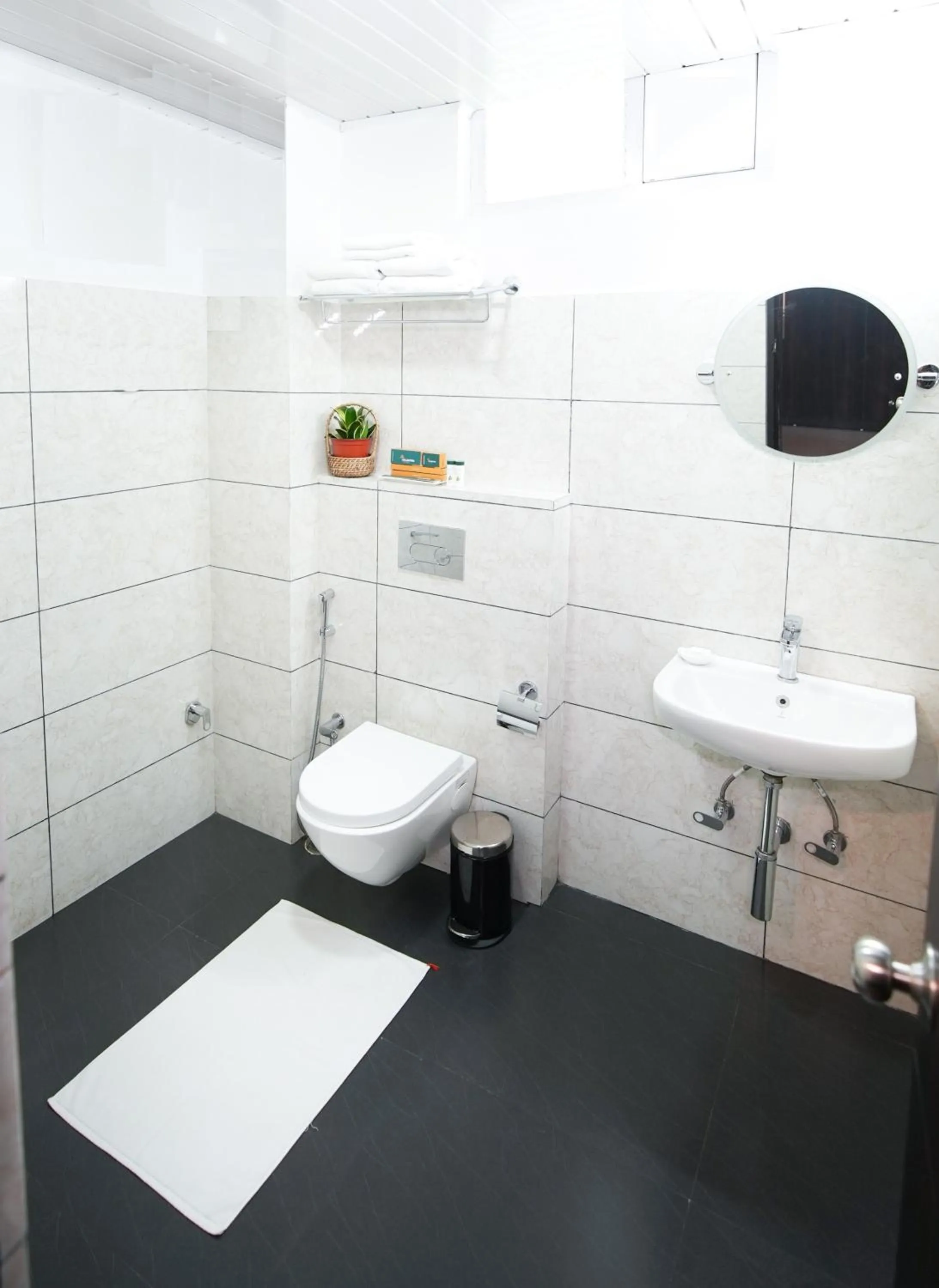 Bathroom in Cilantro Comfort