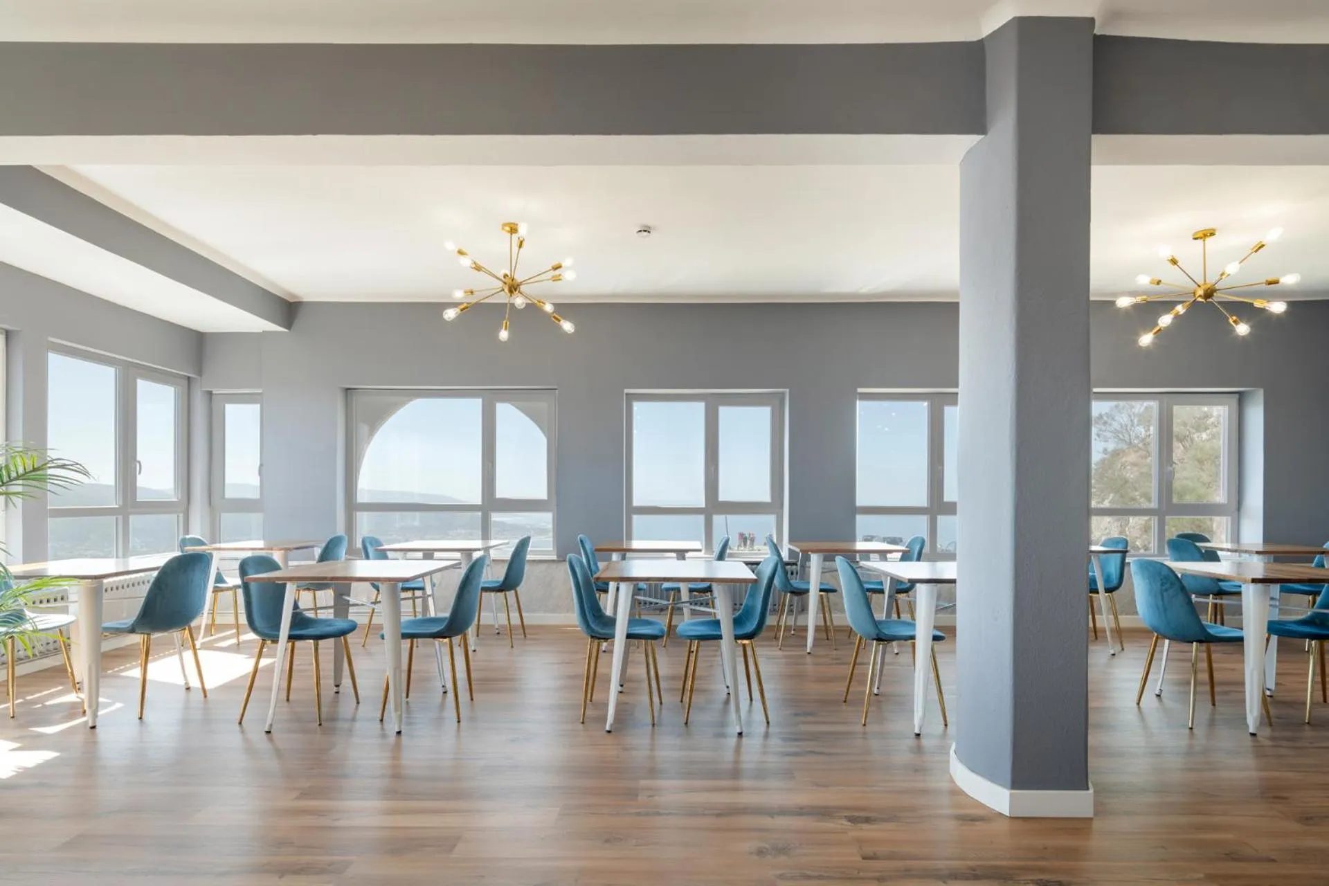 Restaurant/places to eat in Alda Santa Trega