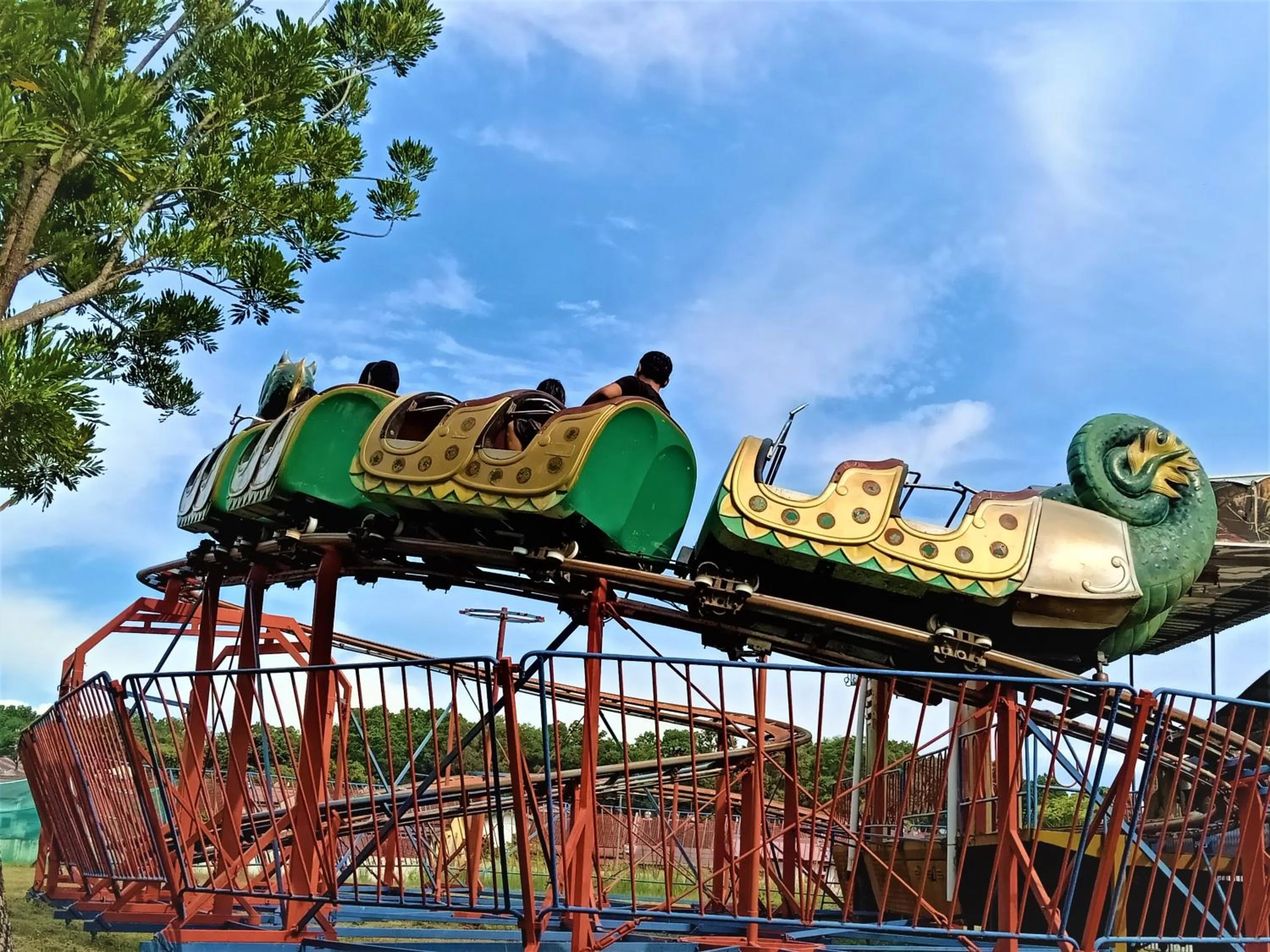 Day in BY LG Water Themepark Suites Melaka By GGM