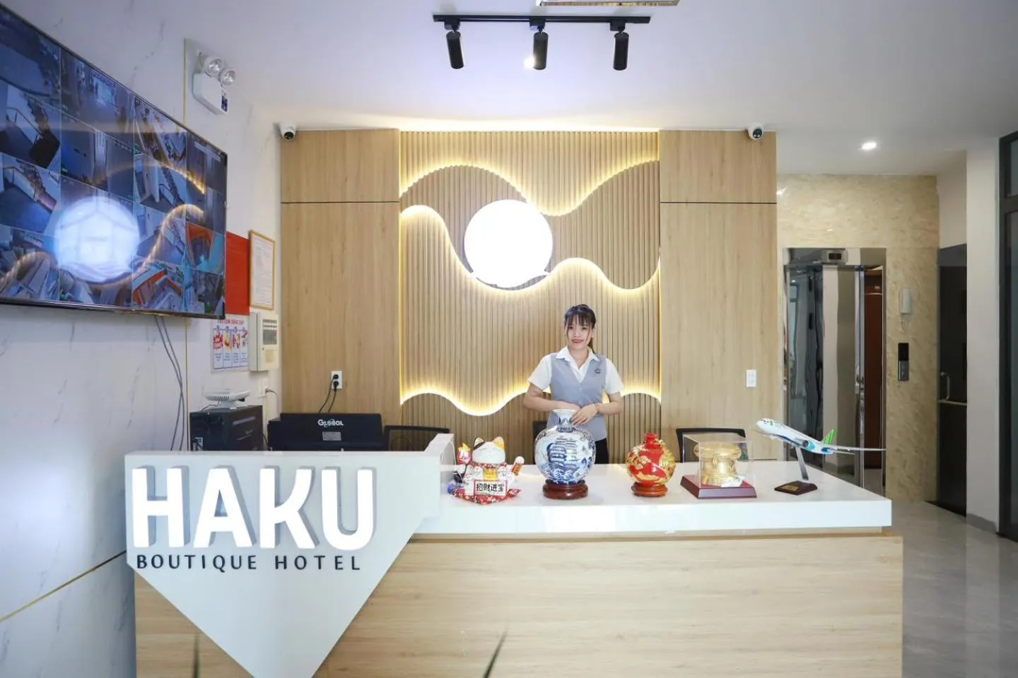Lobby or reception in HAKU Boutique Hotel Quy Nhơn Kim Đồng - Xuân Diệu