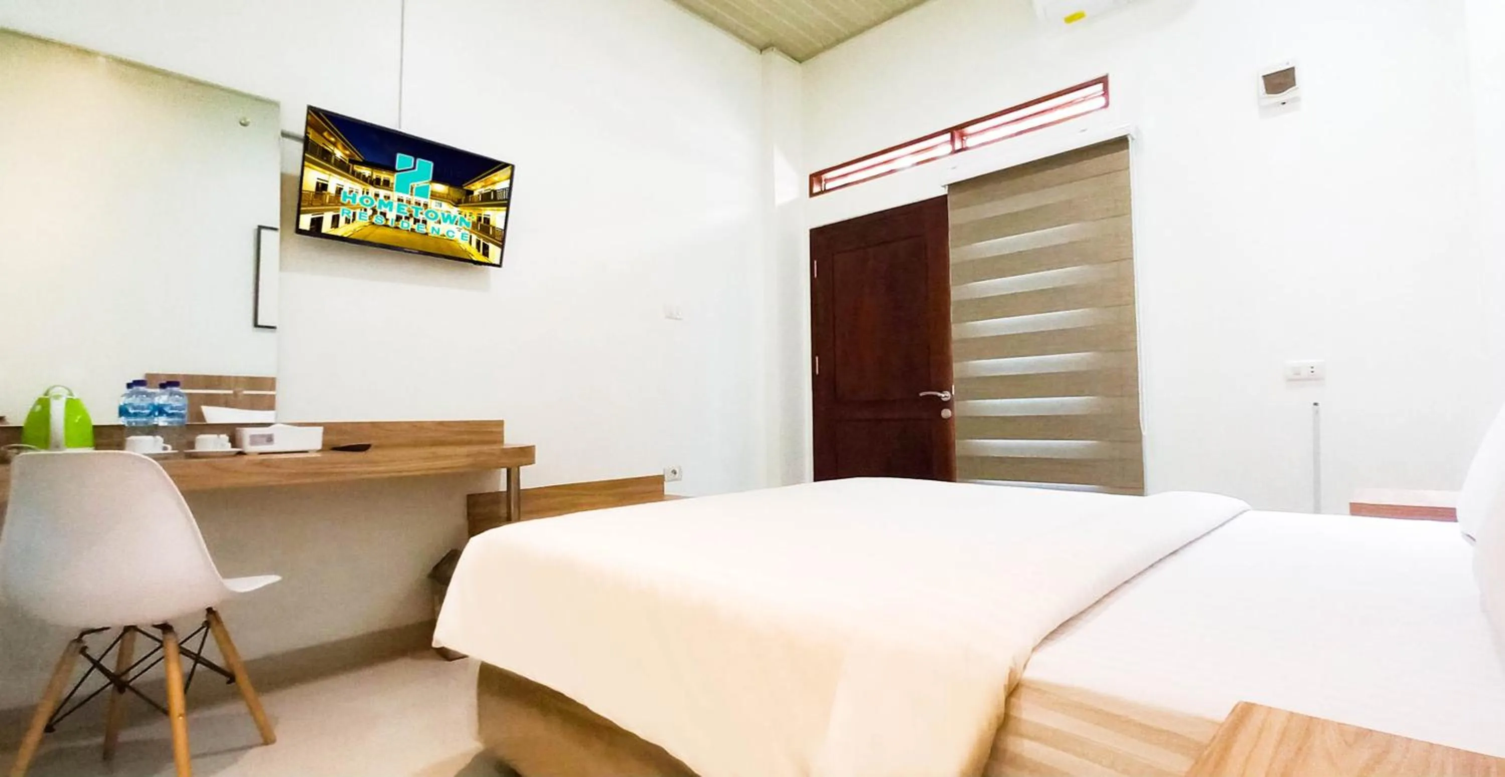 Bedroom, Bed in Hometown Residence