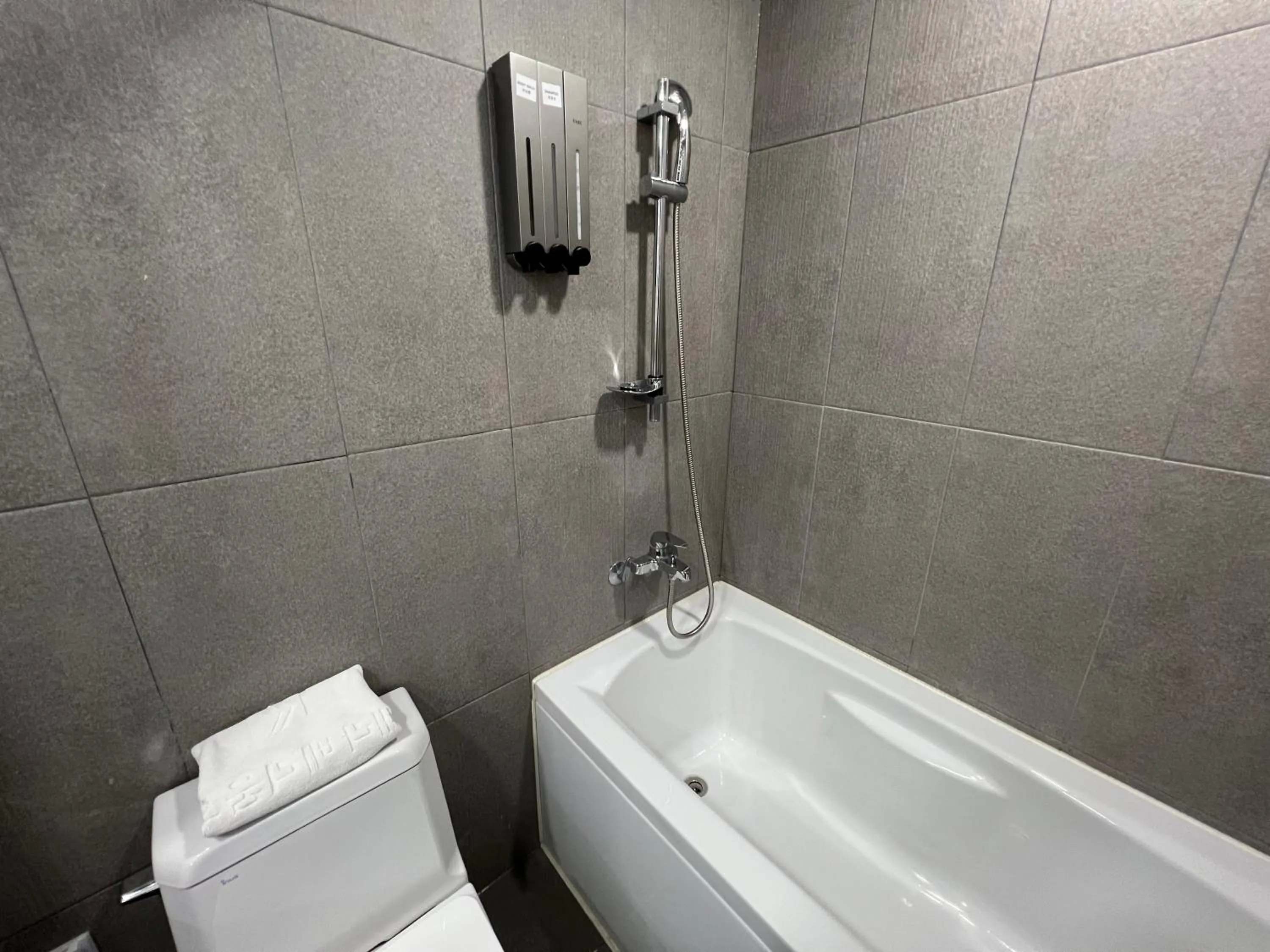 Bathroom in Incheon Rivieraverium Hotel