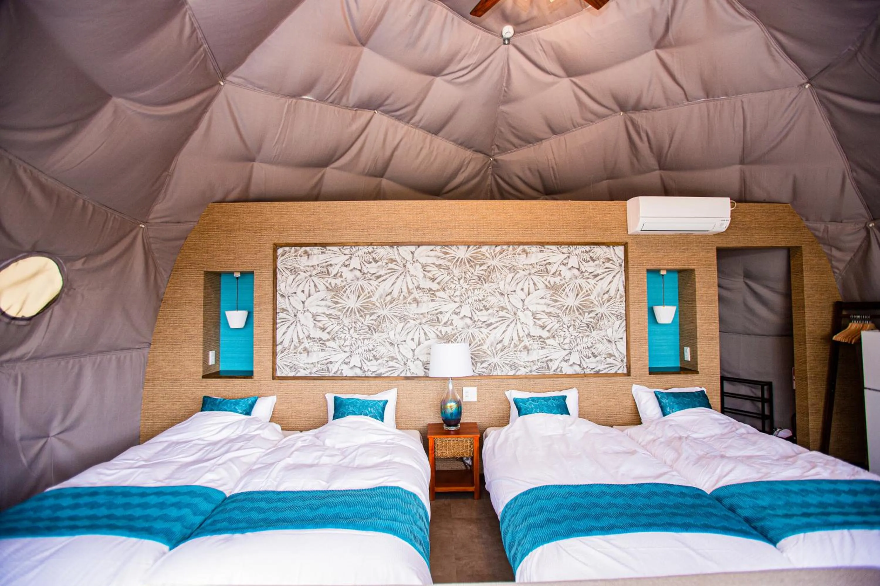 Bed in Mt.Fujiグランピングテラス　嶺乃華