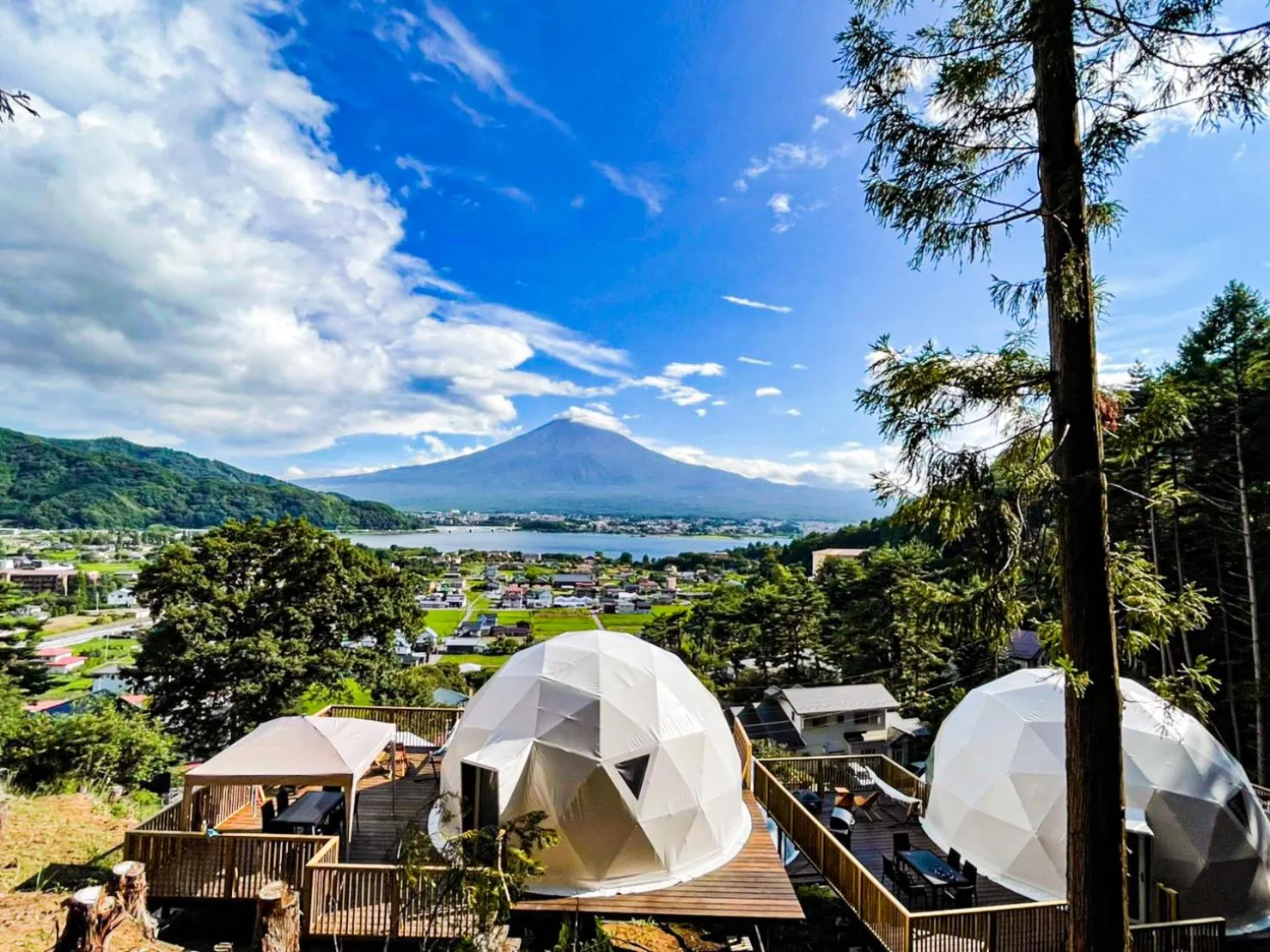 Property building in Mt.Fujiグランピングテラス　嶺乃華