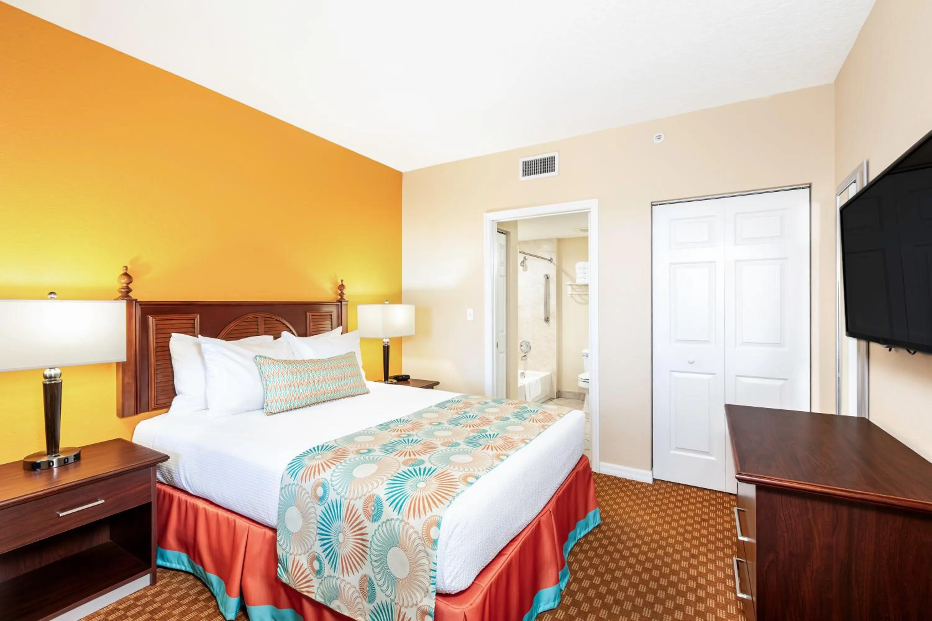 Bed in Vacation Village at Weston, Fort Lauderdale