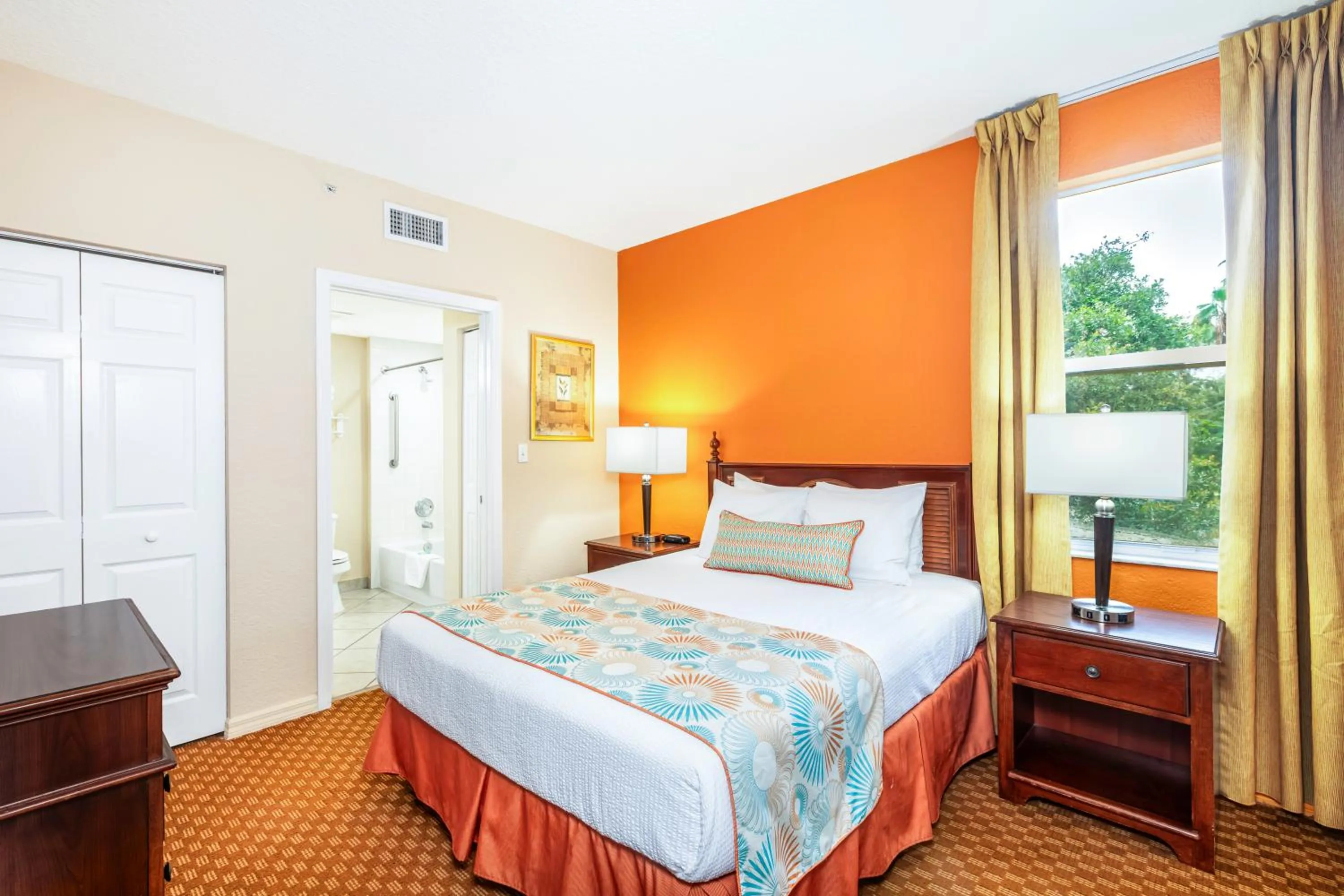 Bedroom, Bed in Vacation Village at Weston, Fort Lauderdale