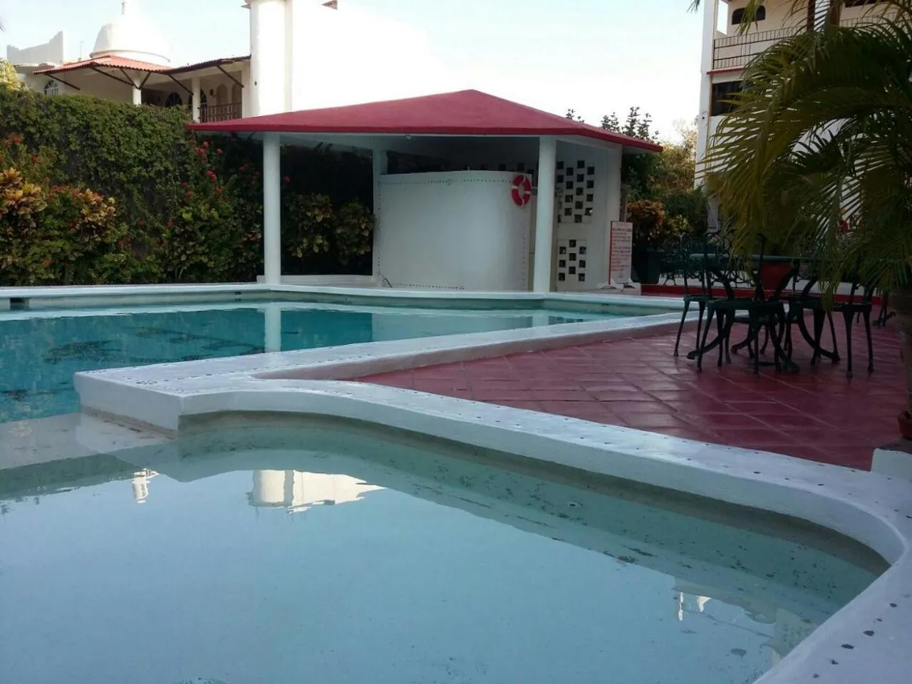 Swimming pool in Balcon Gueela