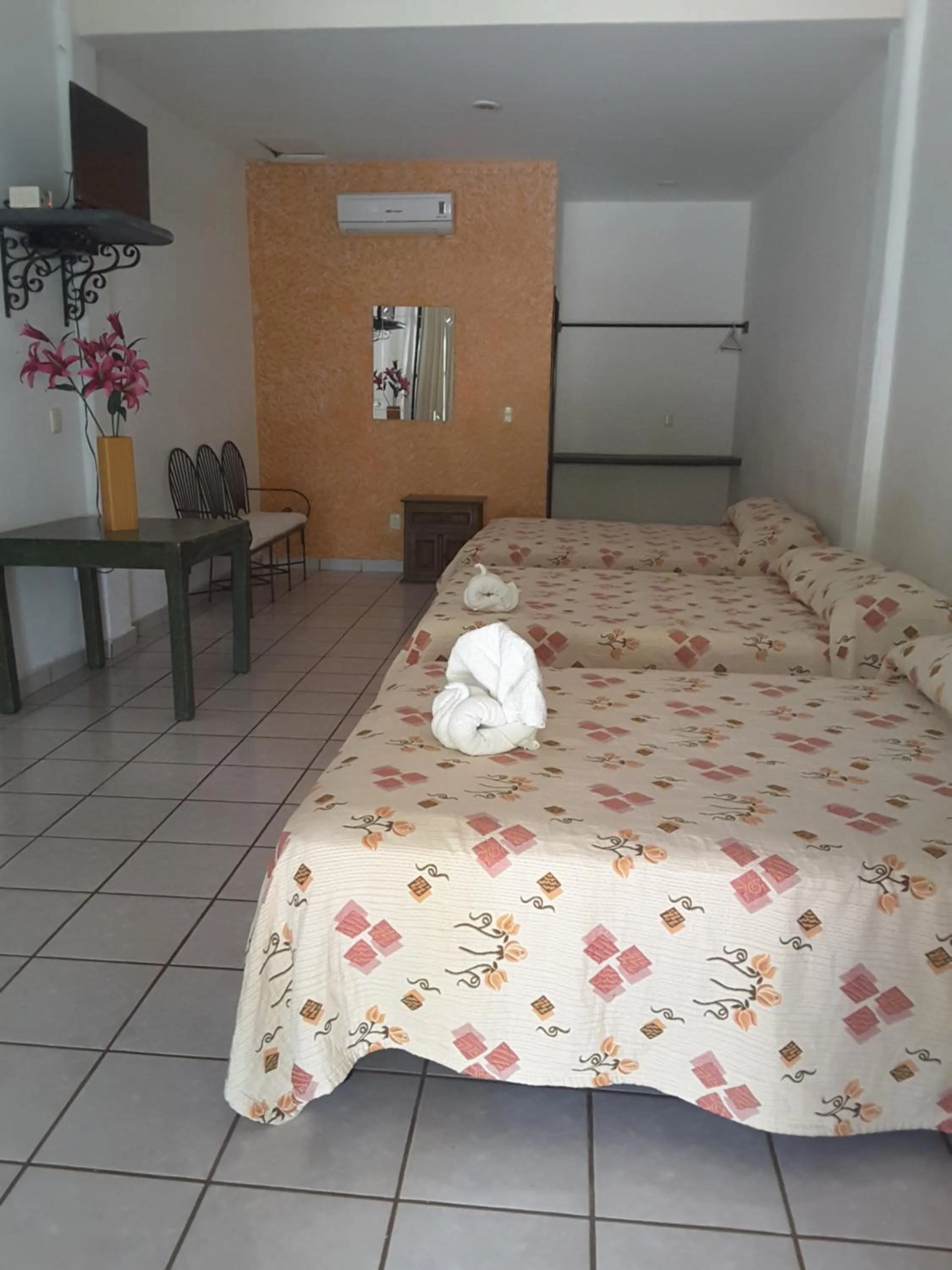 Bed in Balcon Gueela