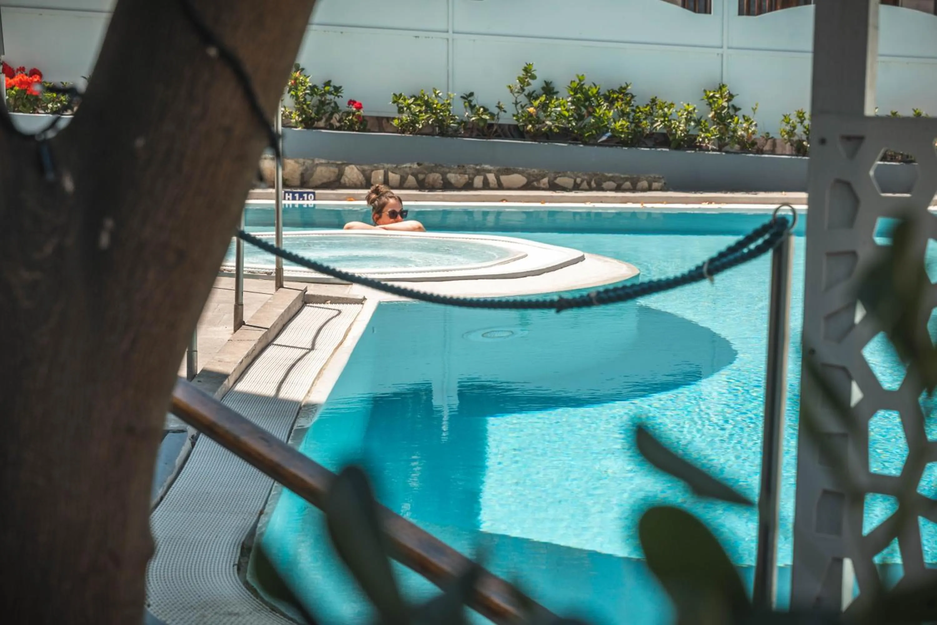Pool view in Hotel La Pergola