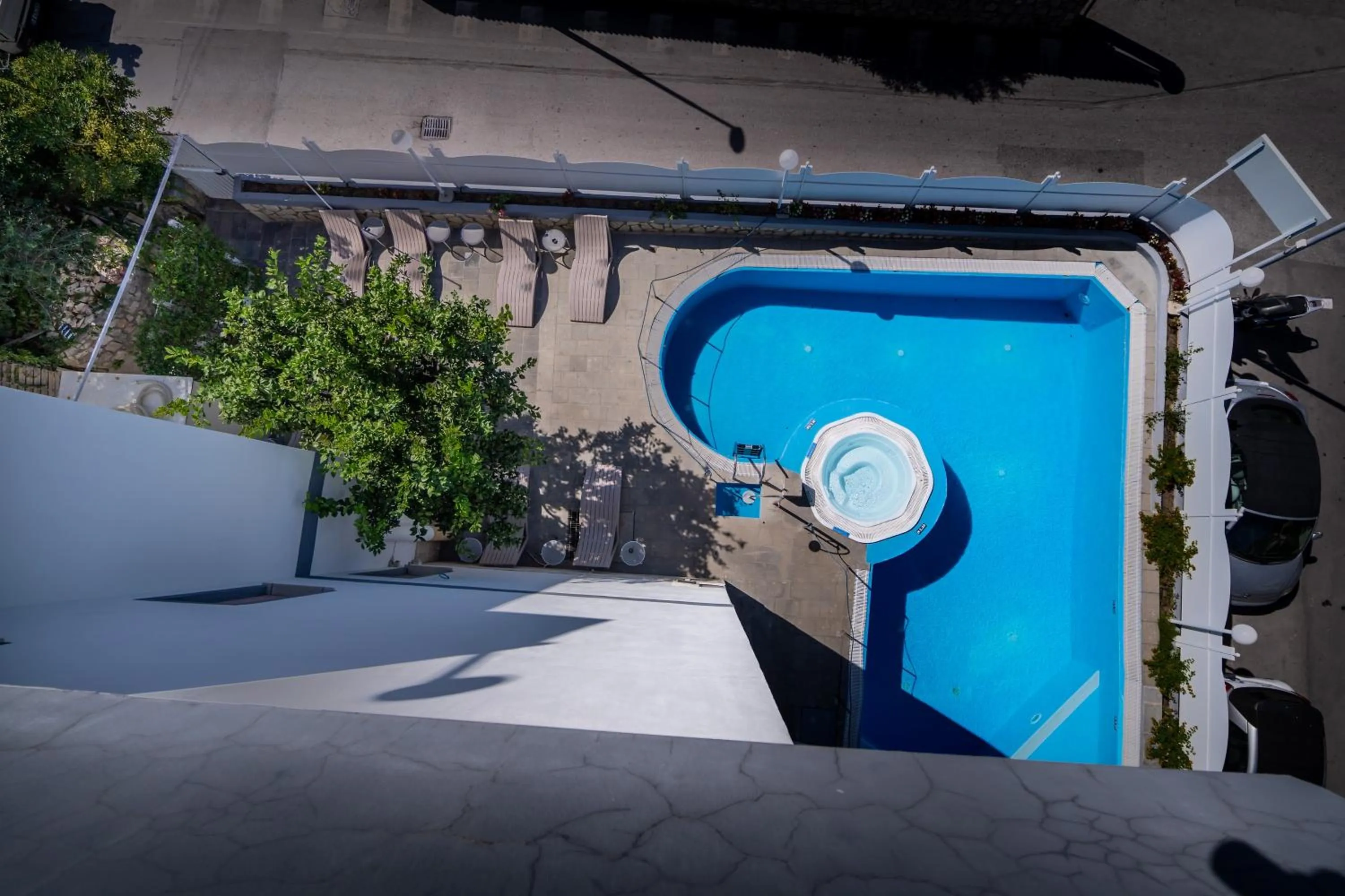 Pool view in Hotel La Pergola