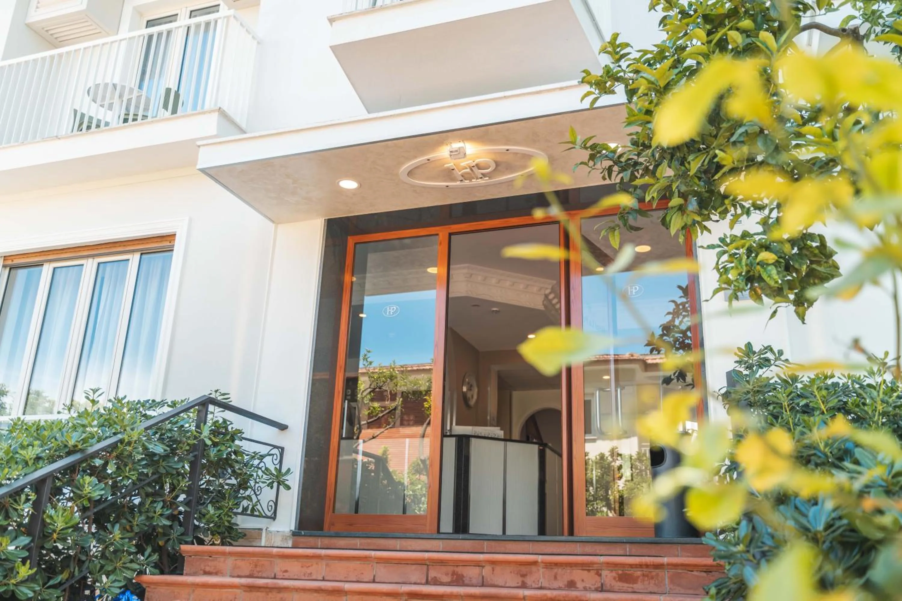 Property building in Hotel La Pergola