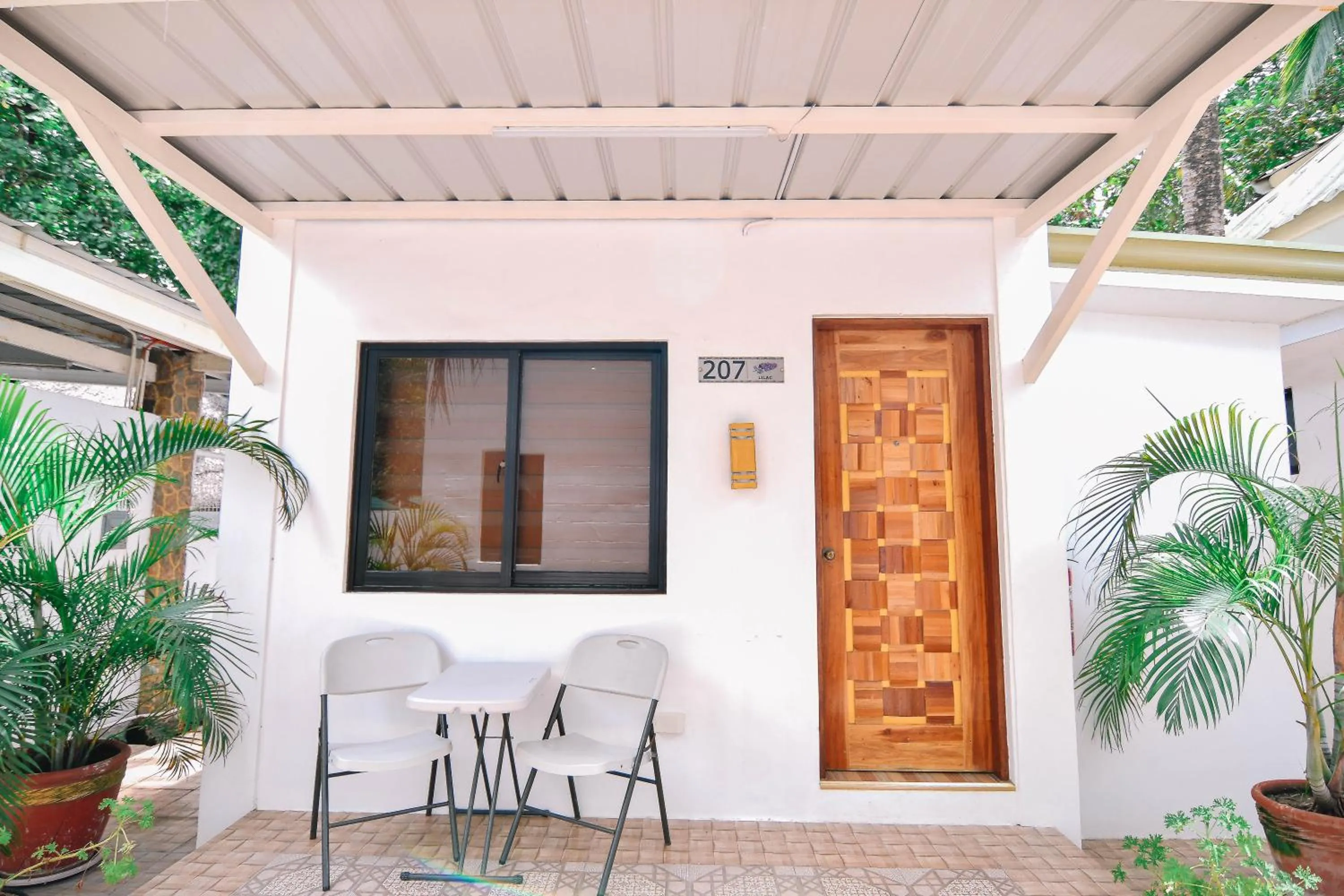 Villa Excellance Beach and Wave Pool Resort