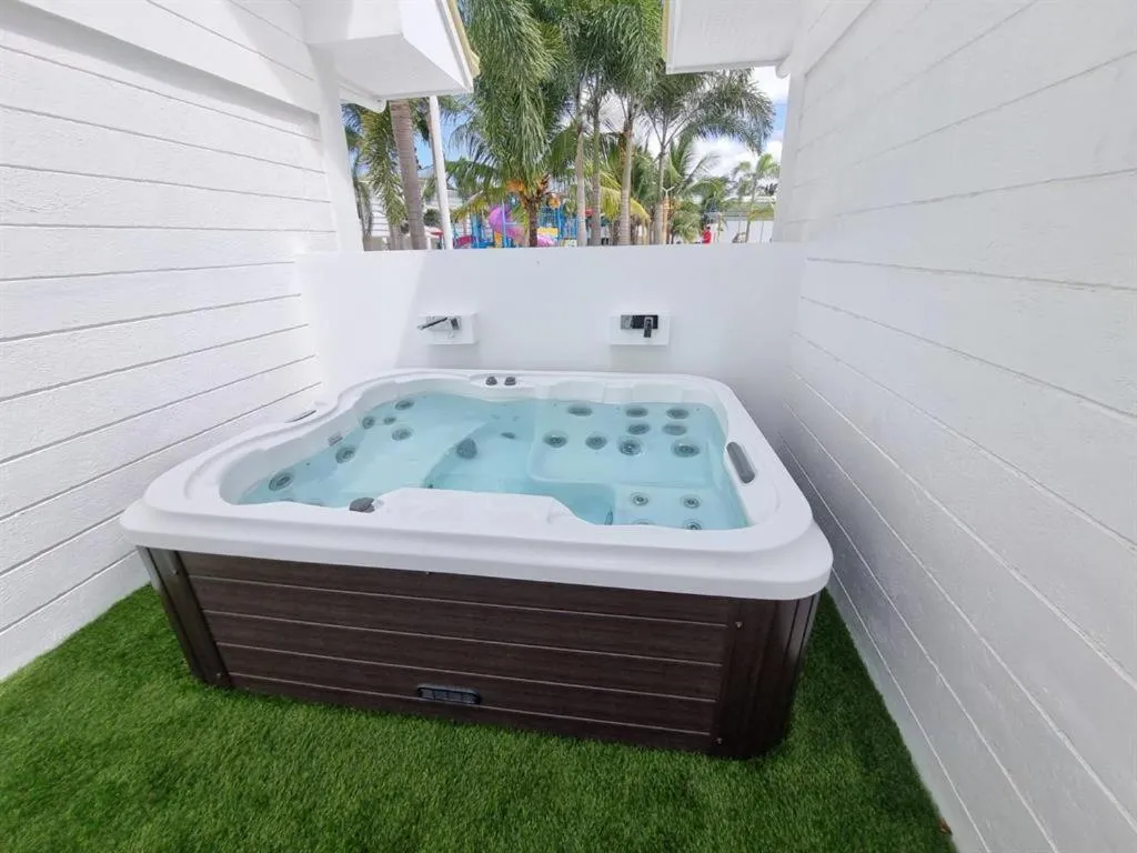 Villa Excellance Beach and Wave Pool Resort