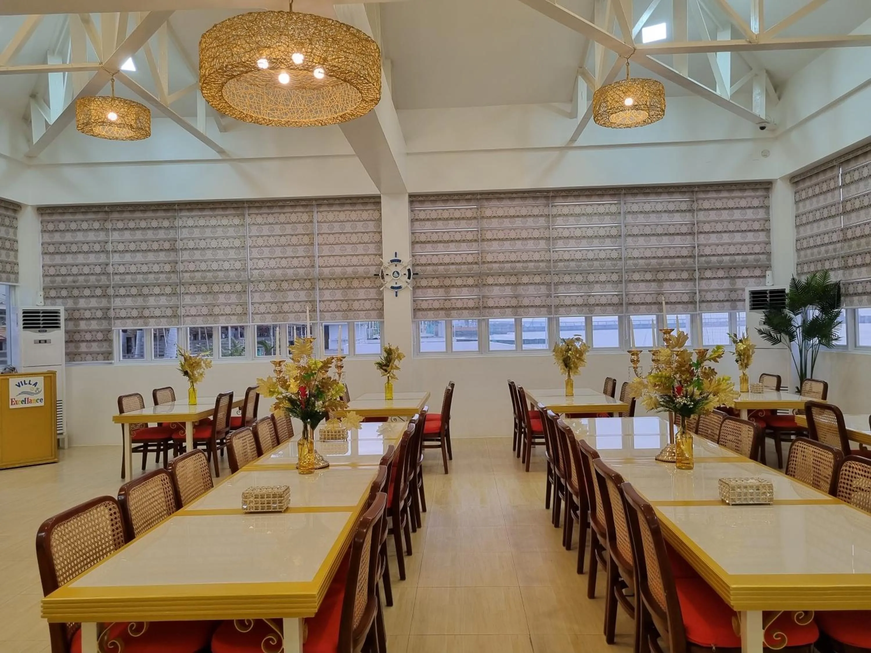 Villa Excellance Beach and Wave Pool Resort