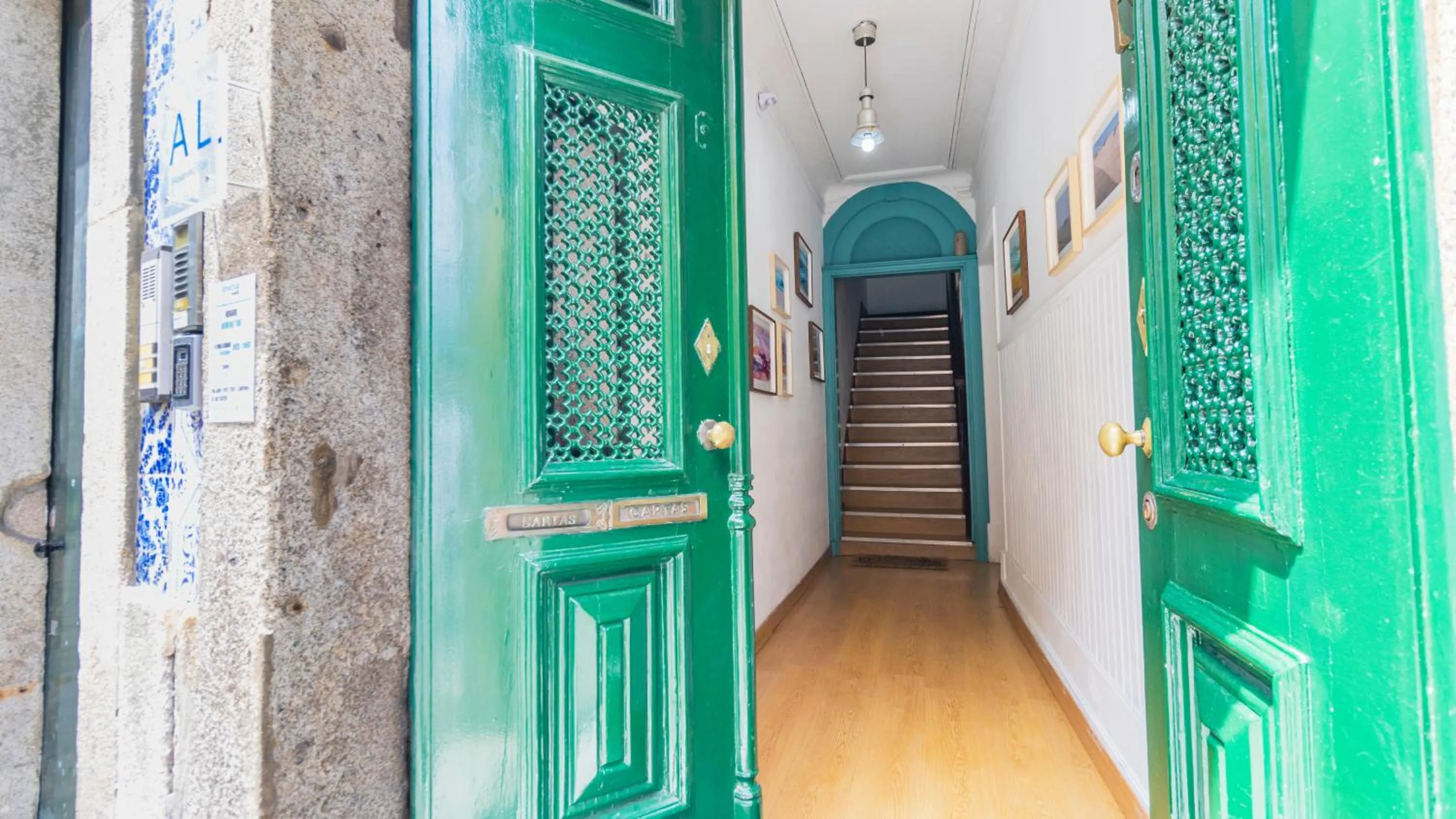 Facade/entrance in Invictus Hostel