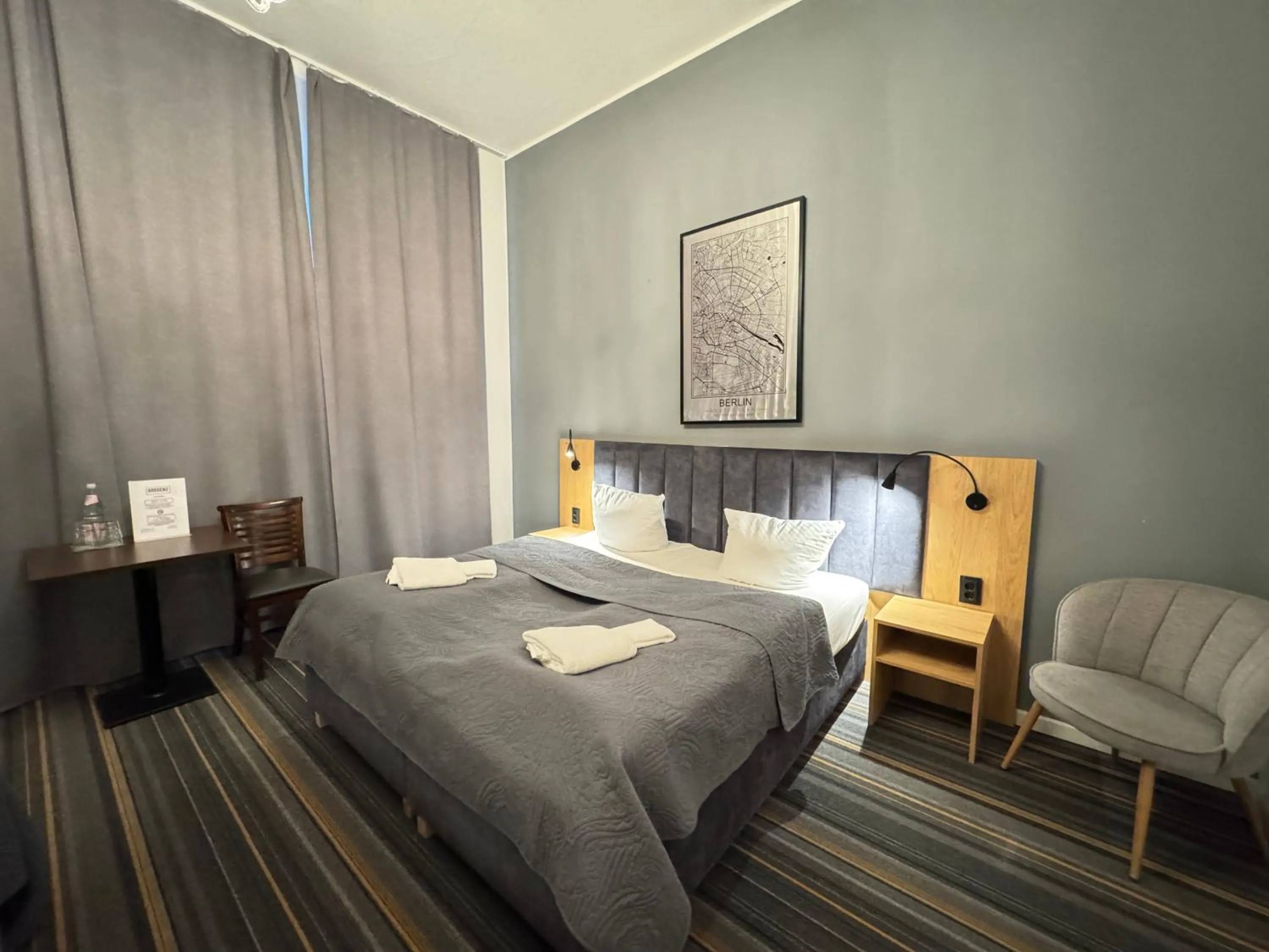 Bed in Hotel Bregenz