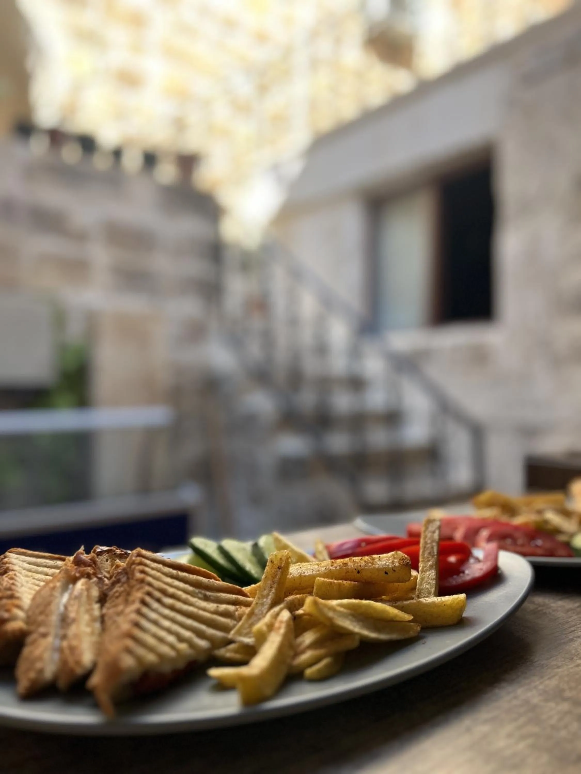 Property building in Mons Masius Hotel Teras