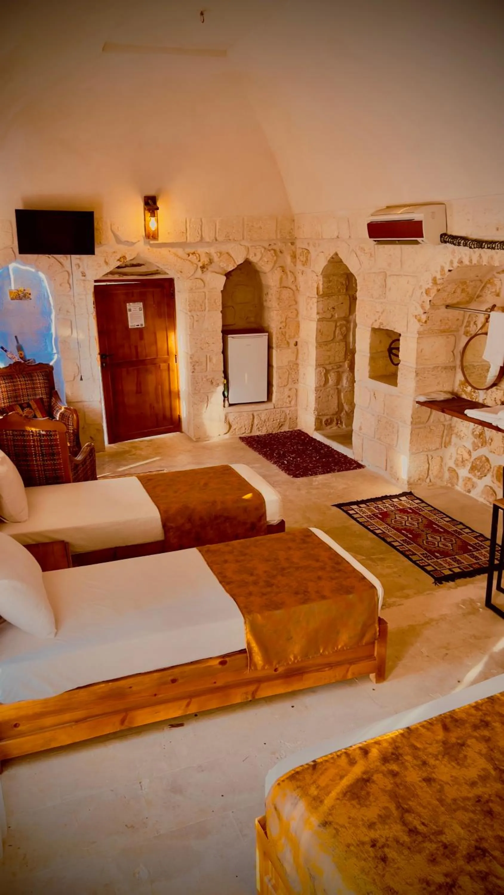 TV and multimedia, Bed in Mons Masius Hotel Teras