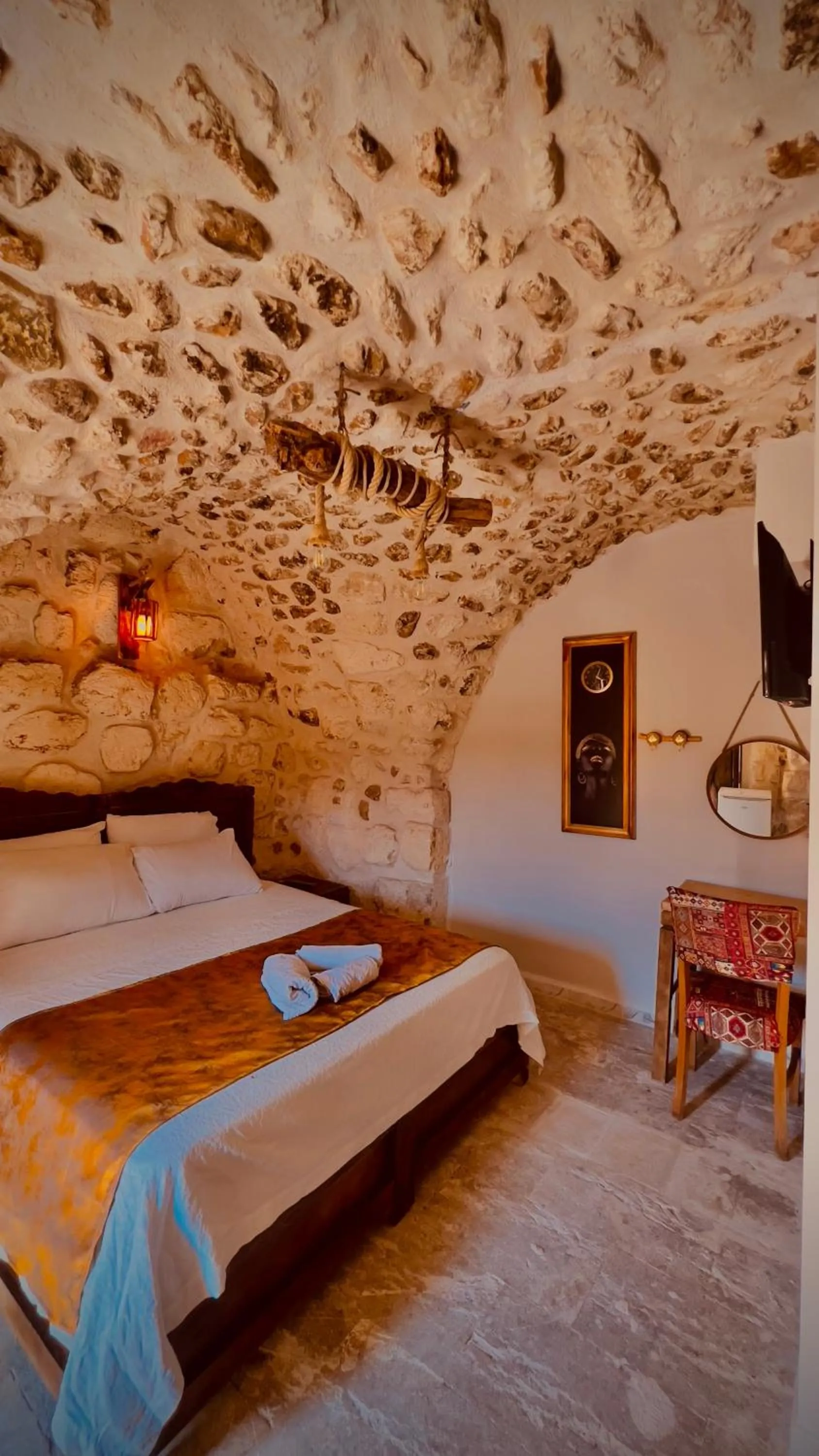 Bed in Mons Masius Hotel Teras