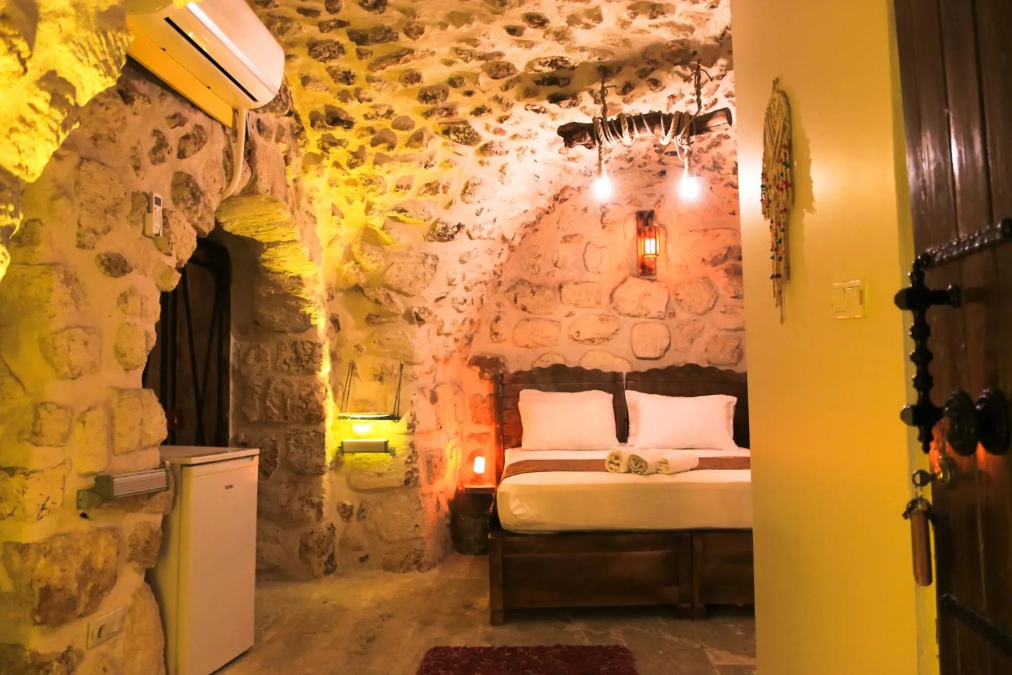 Bed in Mons Masius Hotel Teras