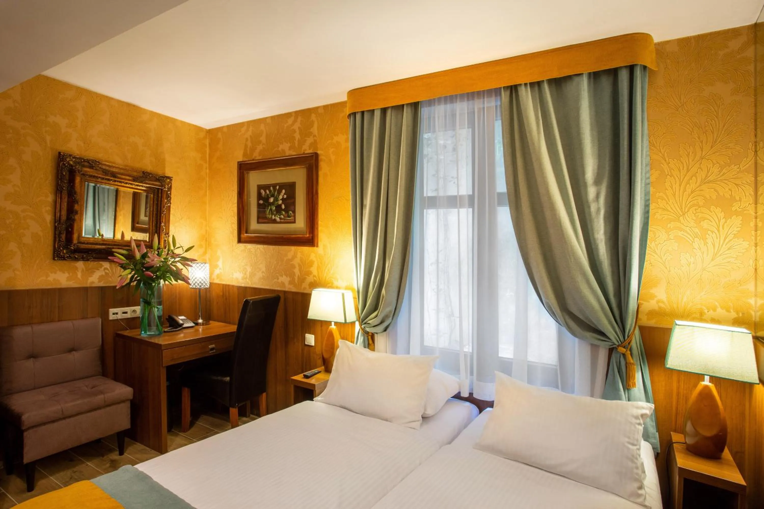 Photo of the whole room, Bed in David Boutique Hotel