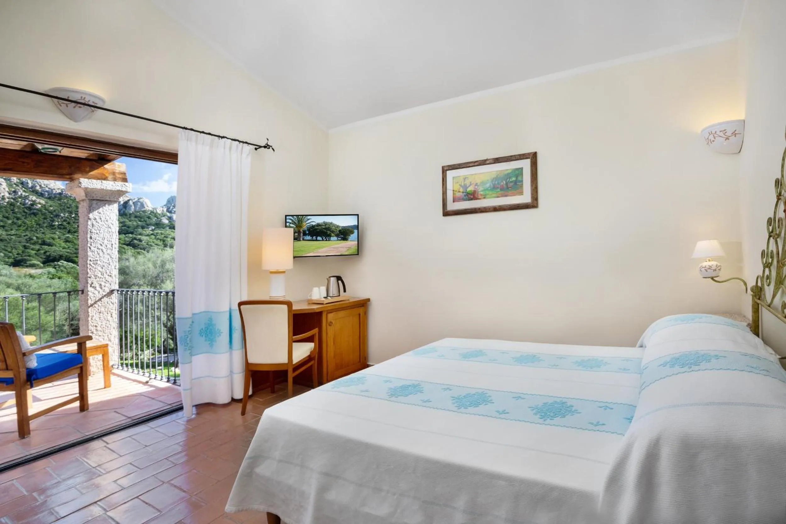 Bedroom, Bed in Felix Hotels - Country Resort Parco degli Ulivi