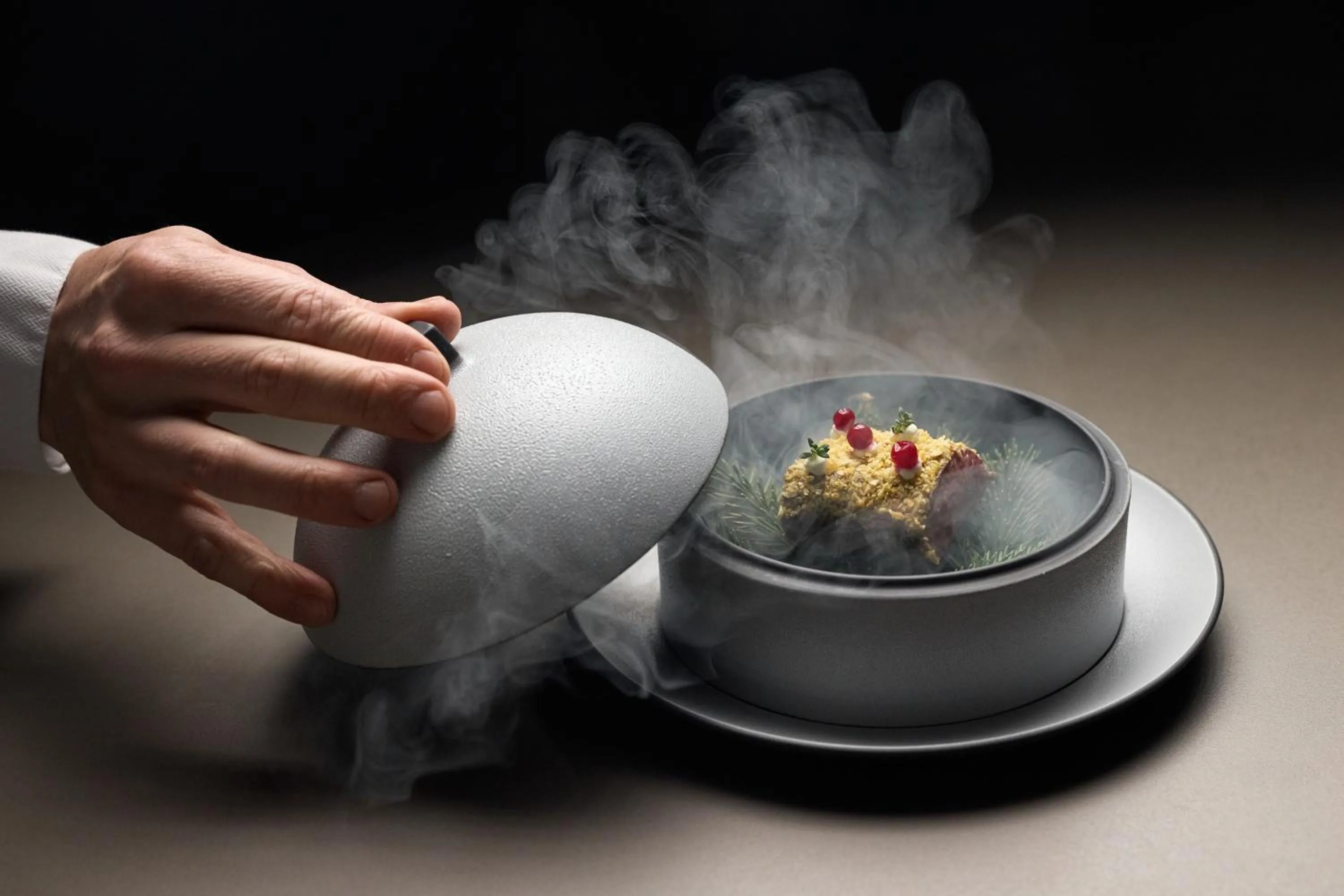 Restaurant/places to eat in Badia Hill