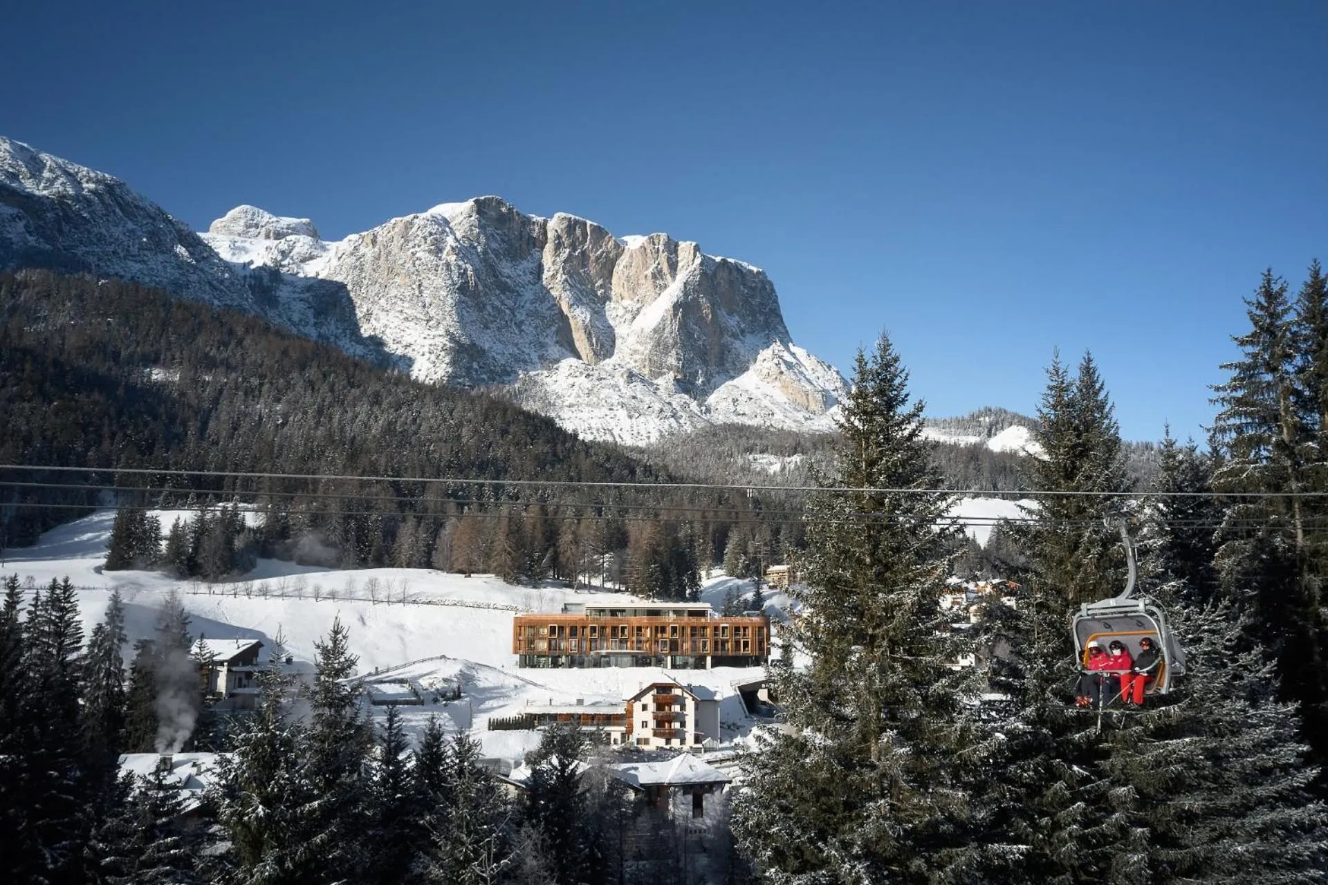 Winter in Badia Hill