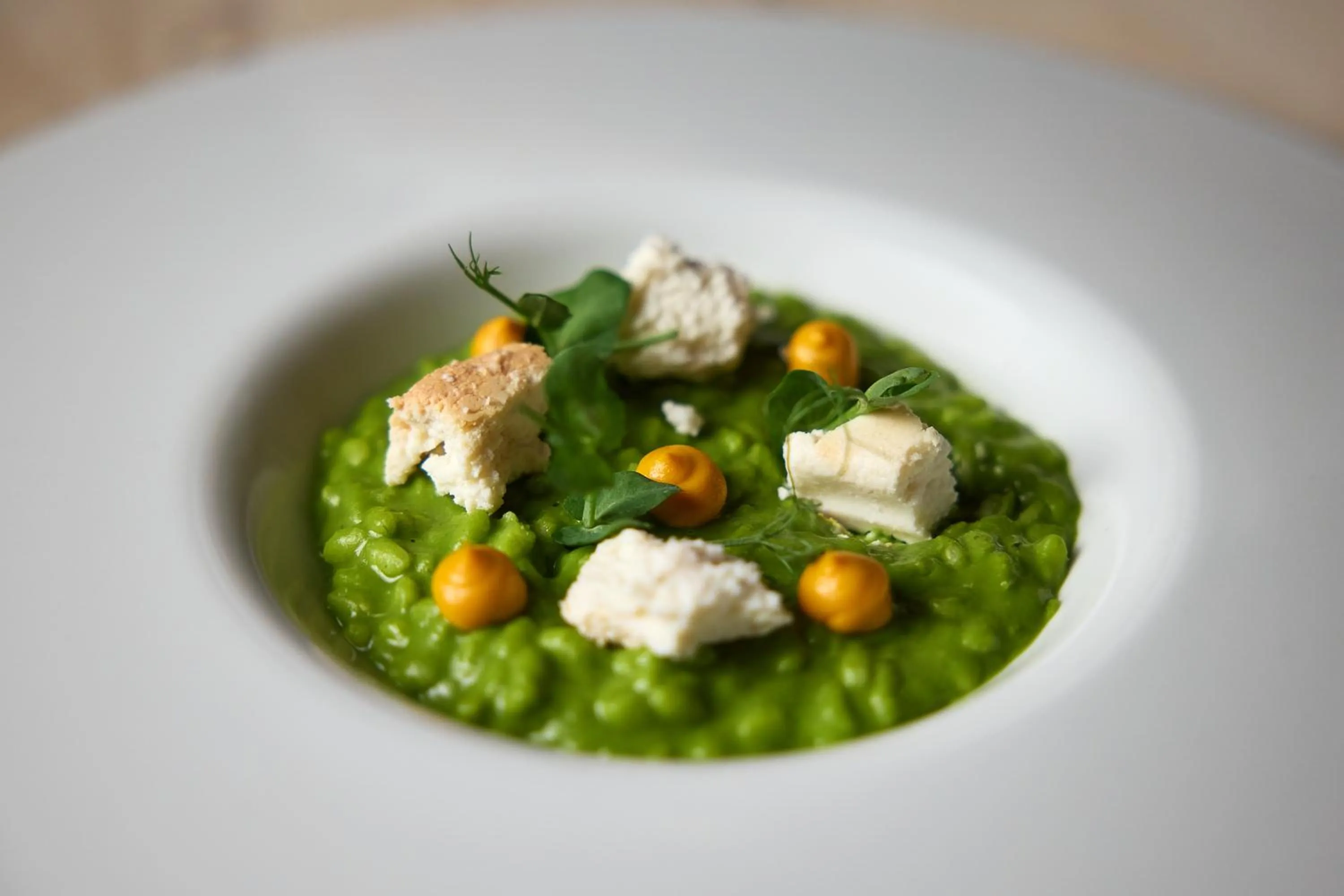 Restaurant/places to eat in Badia Hill