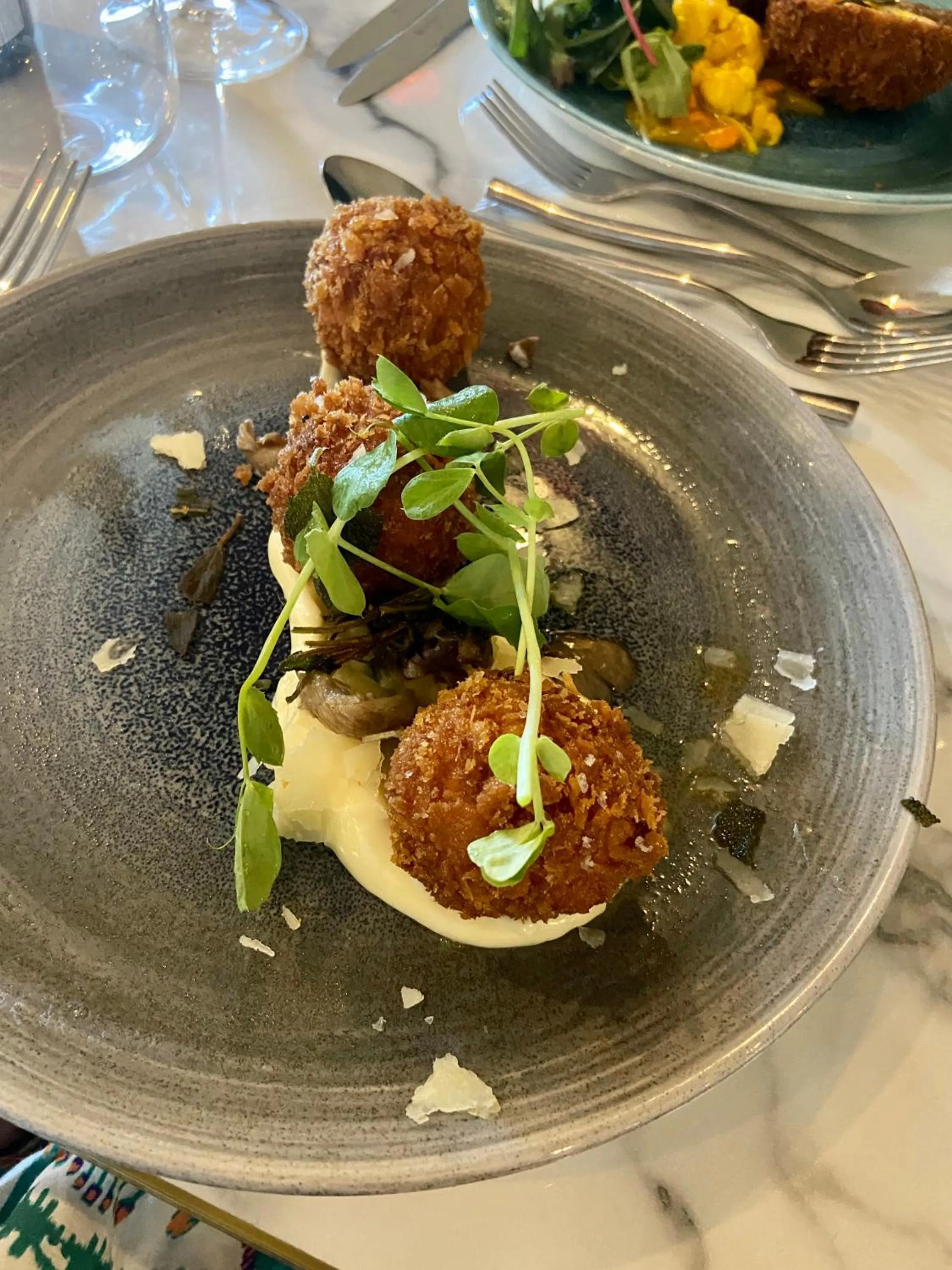 Food and drinks in Balcomie Links Hotel