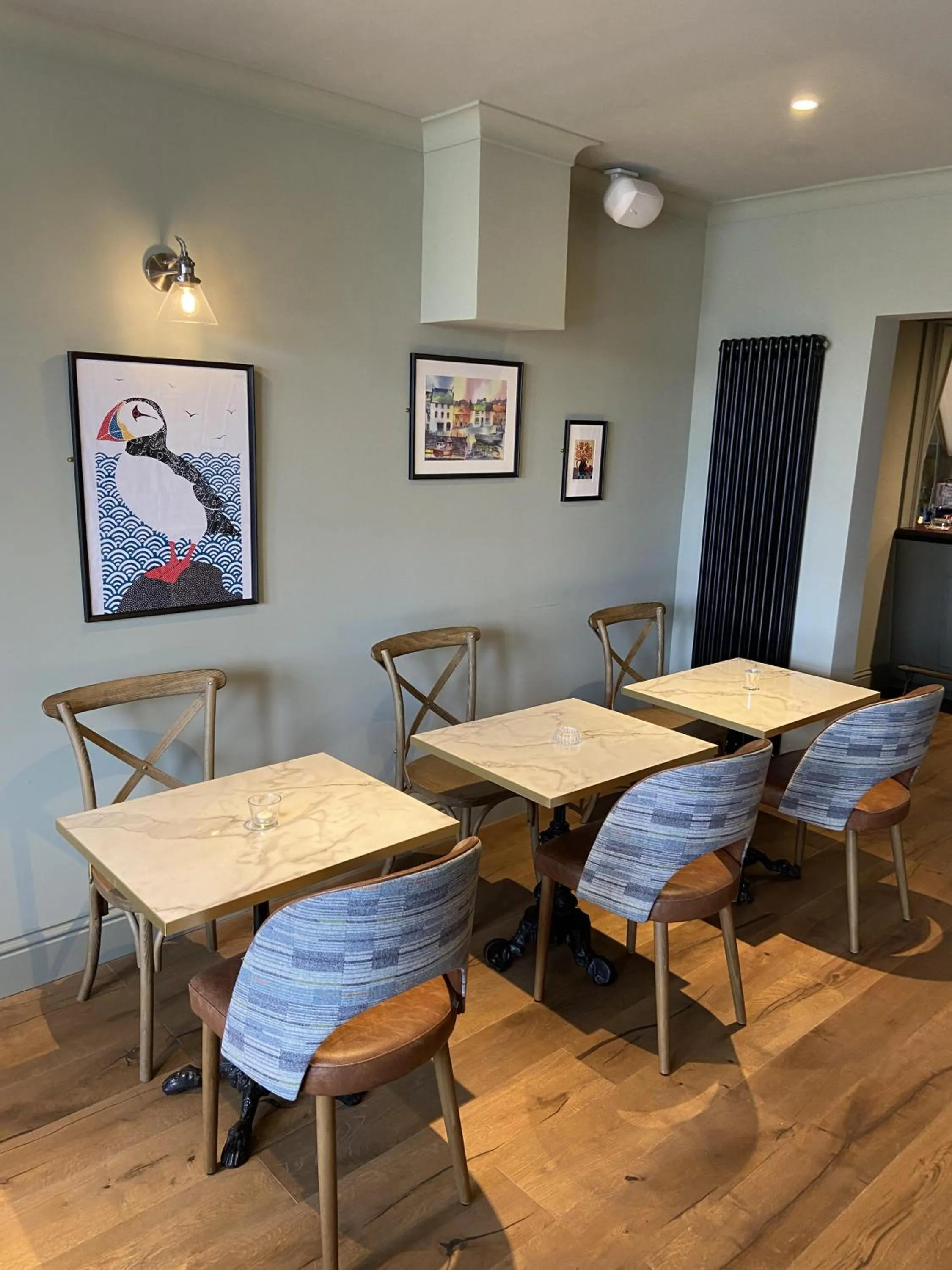 Lounge or bar in Balcomie Links Hotel