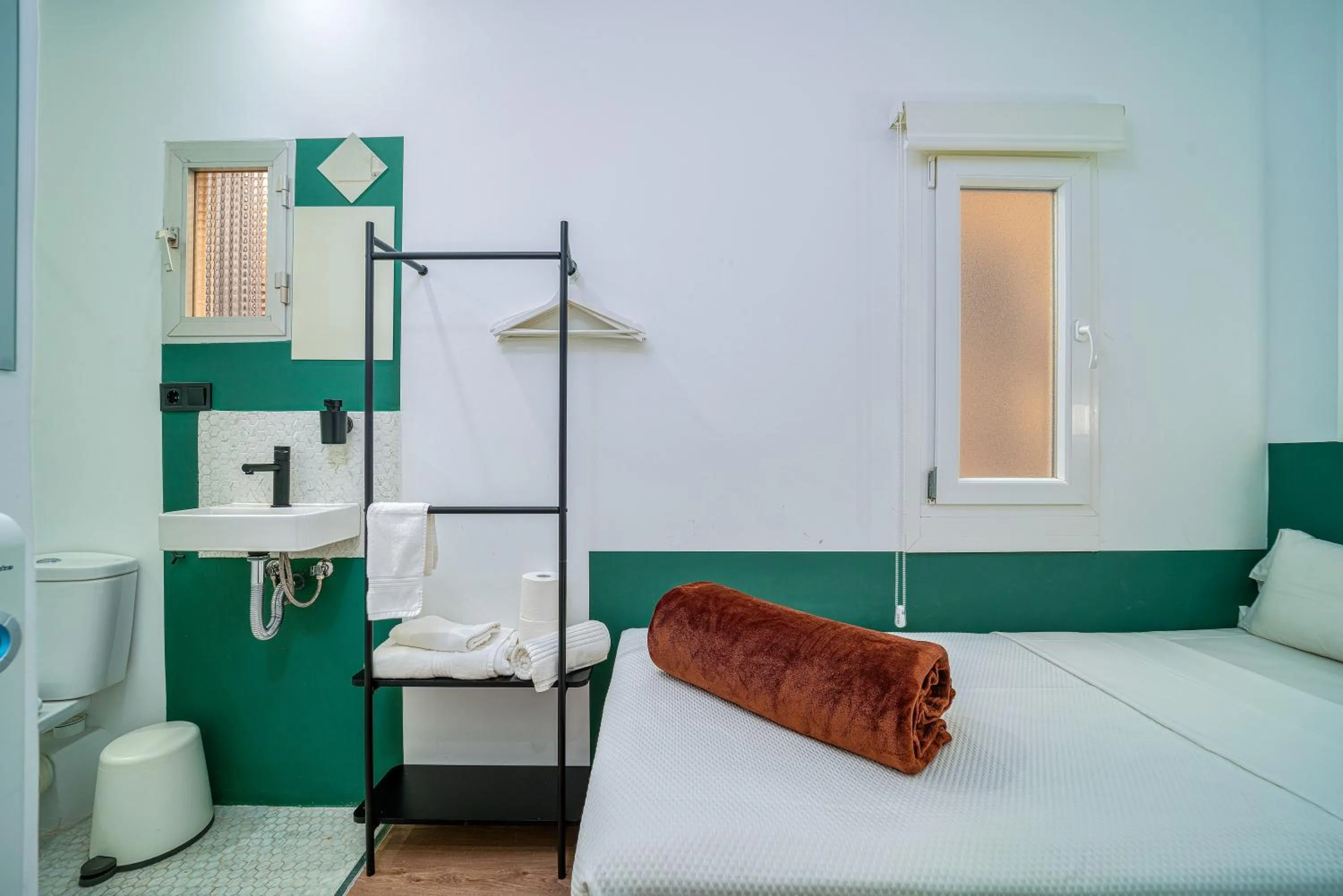 Toilet in AngelitoMAD