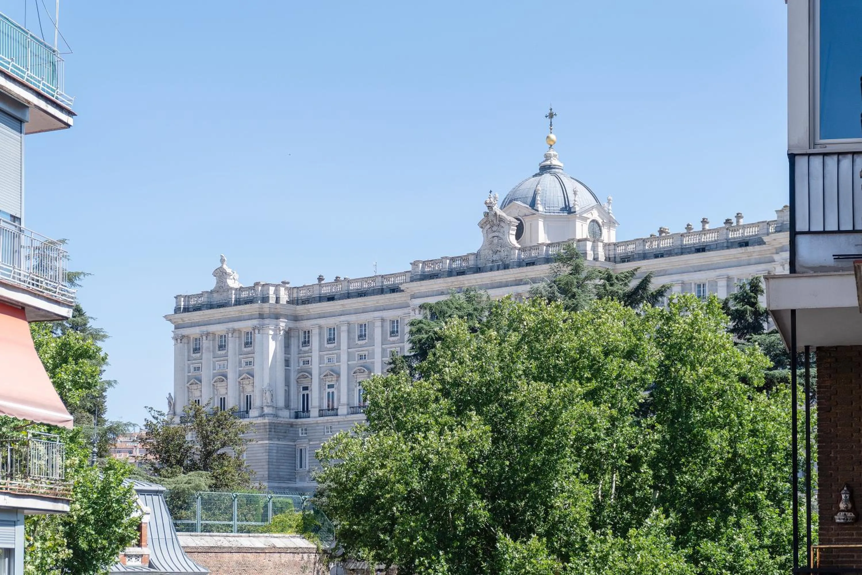 Landmark view in AngelitoMAD