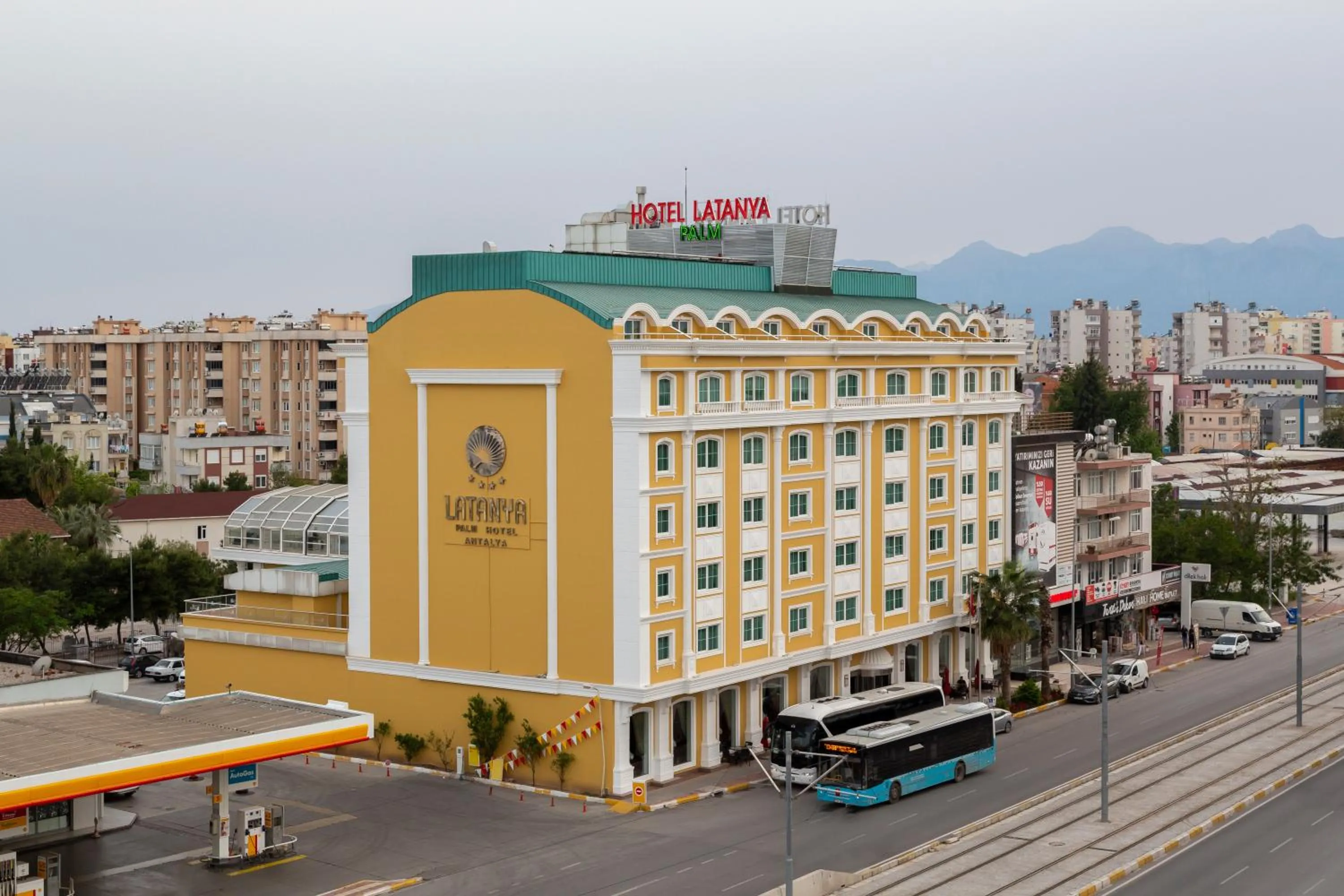 Property building in Latanya Palm & SPA Airport Antalya