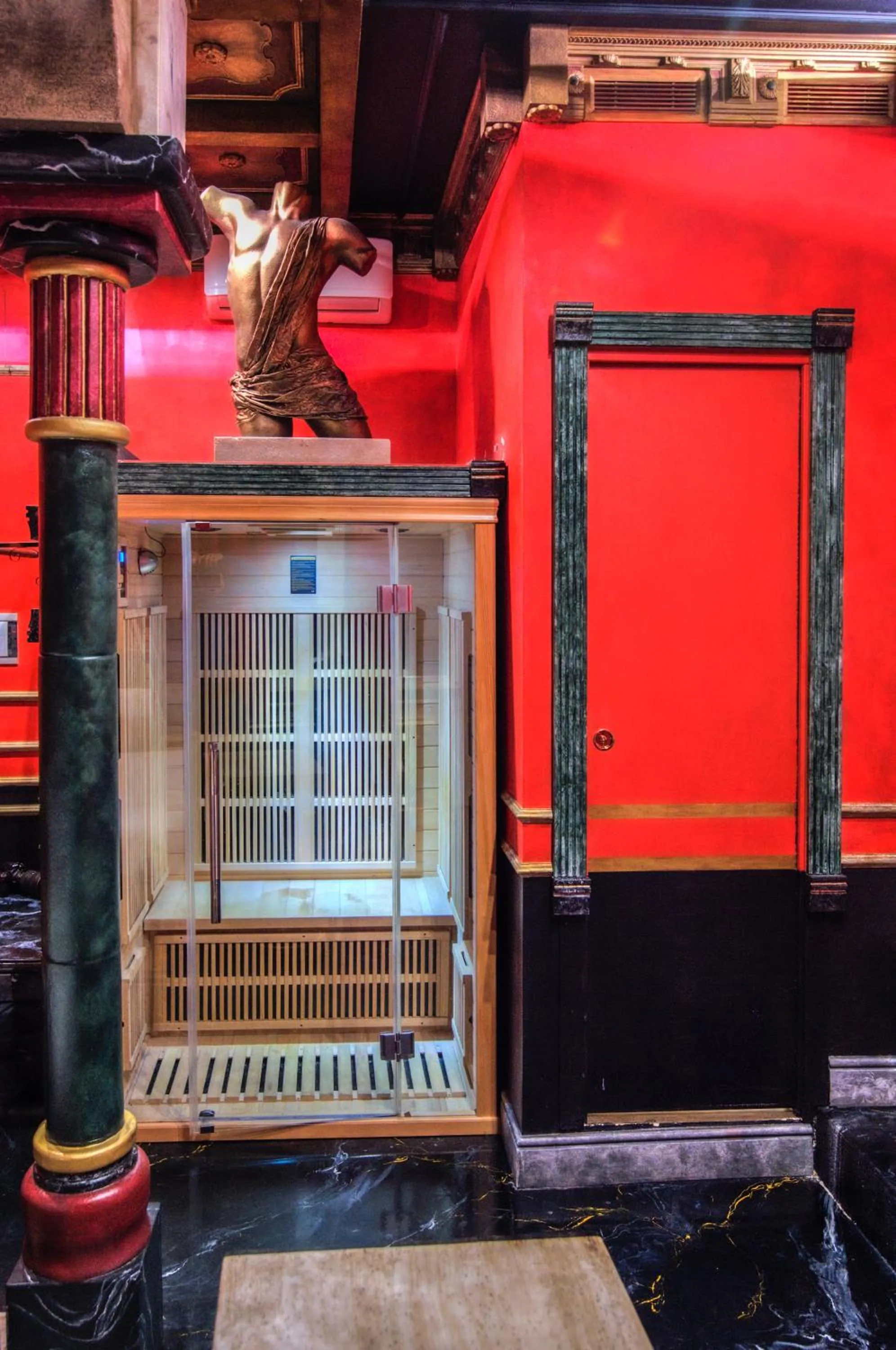 Sauna in MagicSuite Guest House Roma Vaticano