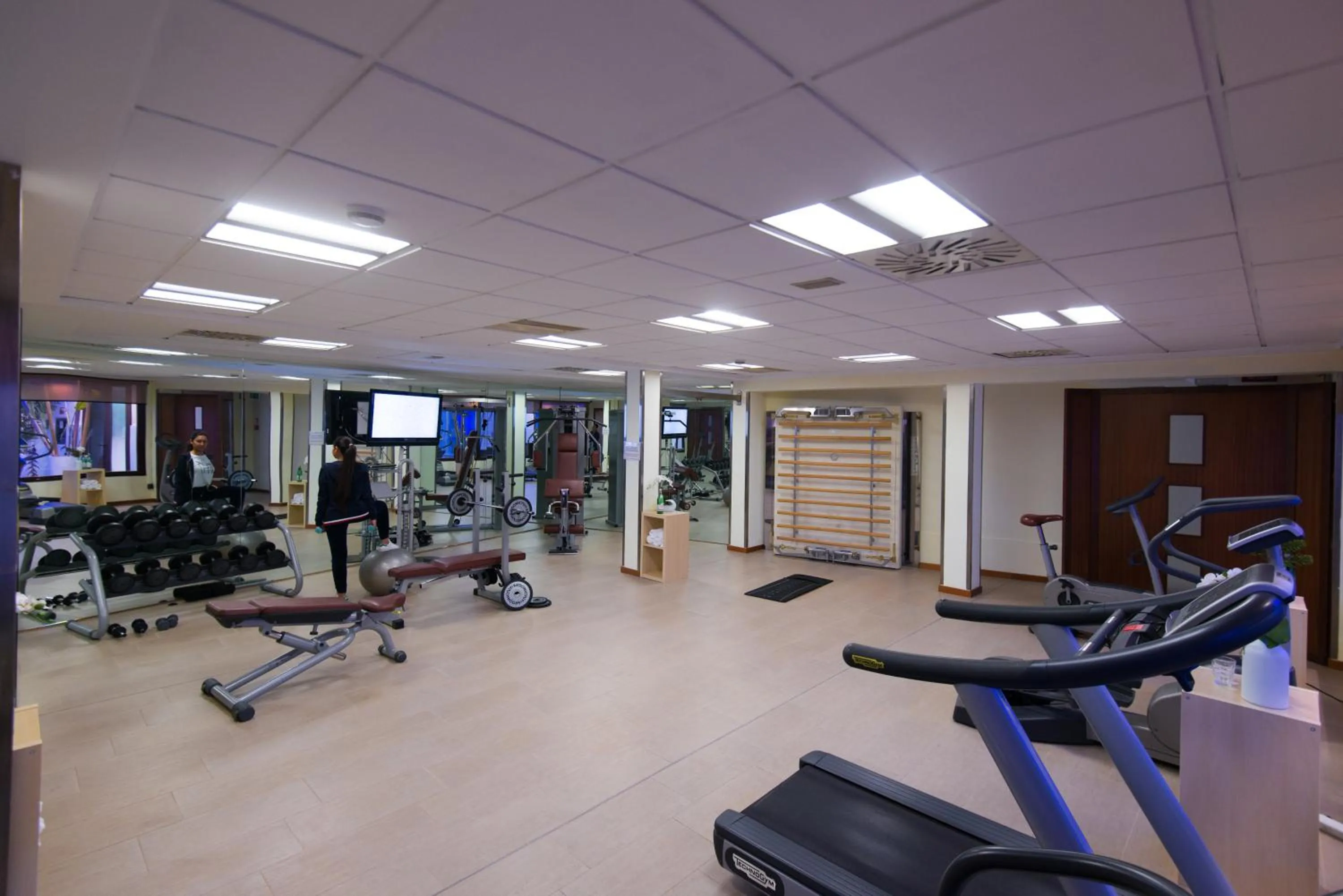 Fitness centre/facilities in As Hotel Cambiago