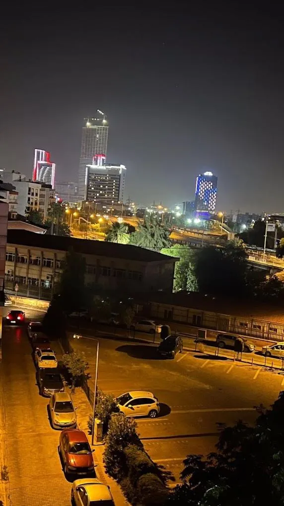 Property building in Maxx Marine