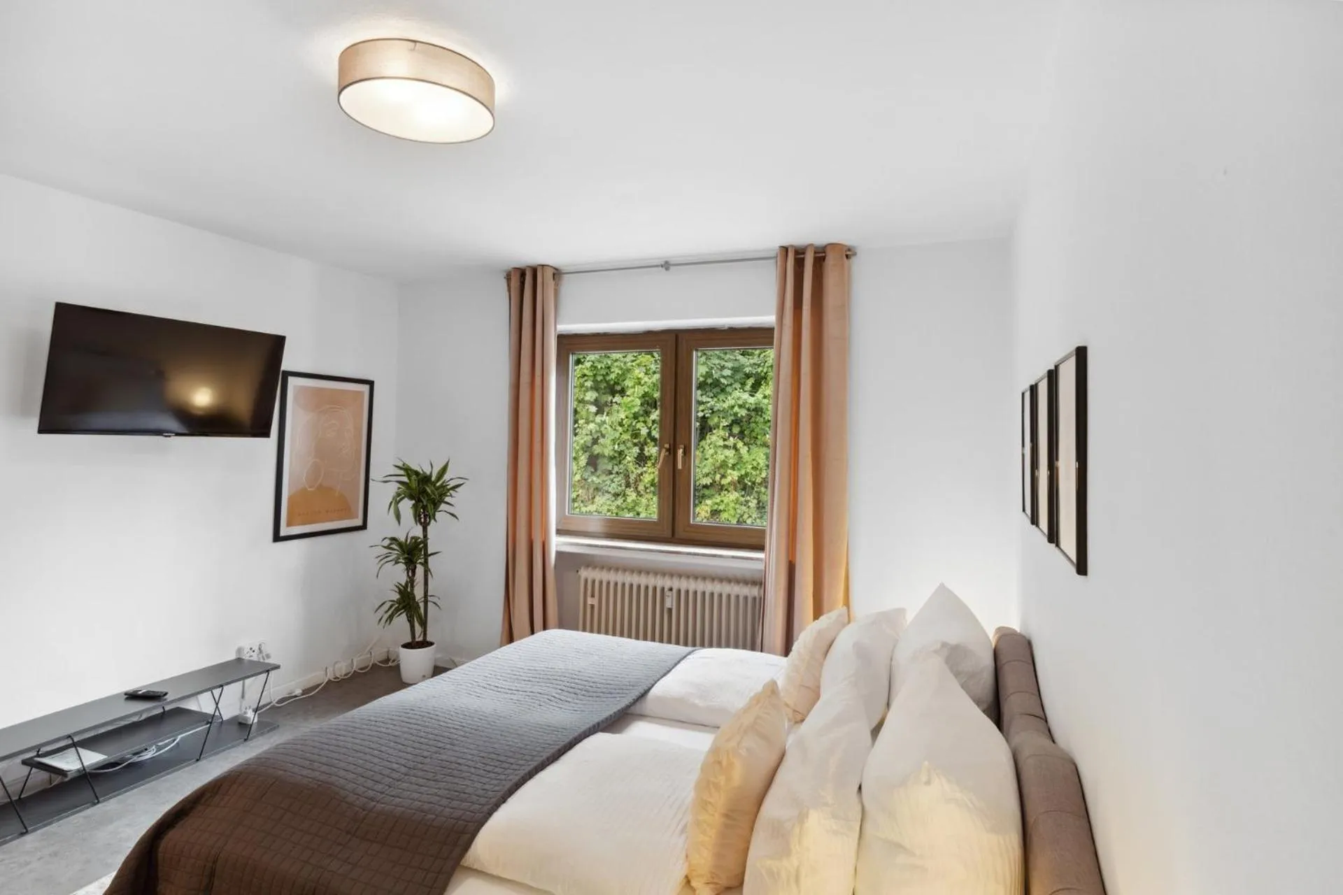 Charysma - Chillout-Loft, Wintergarten, E-Kamin, Massage-Sessel, Schlafzimmer mit Smart-TV, 2 Parkplätze
